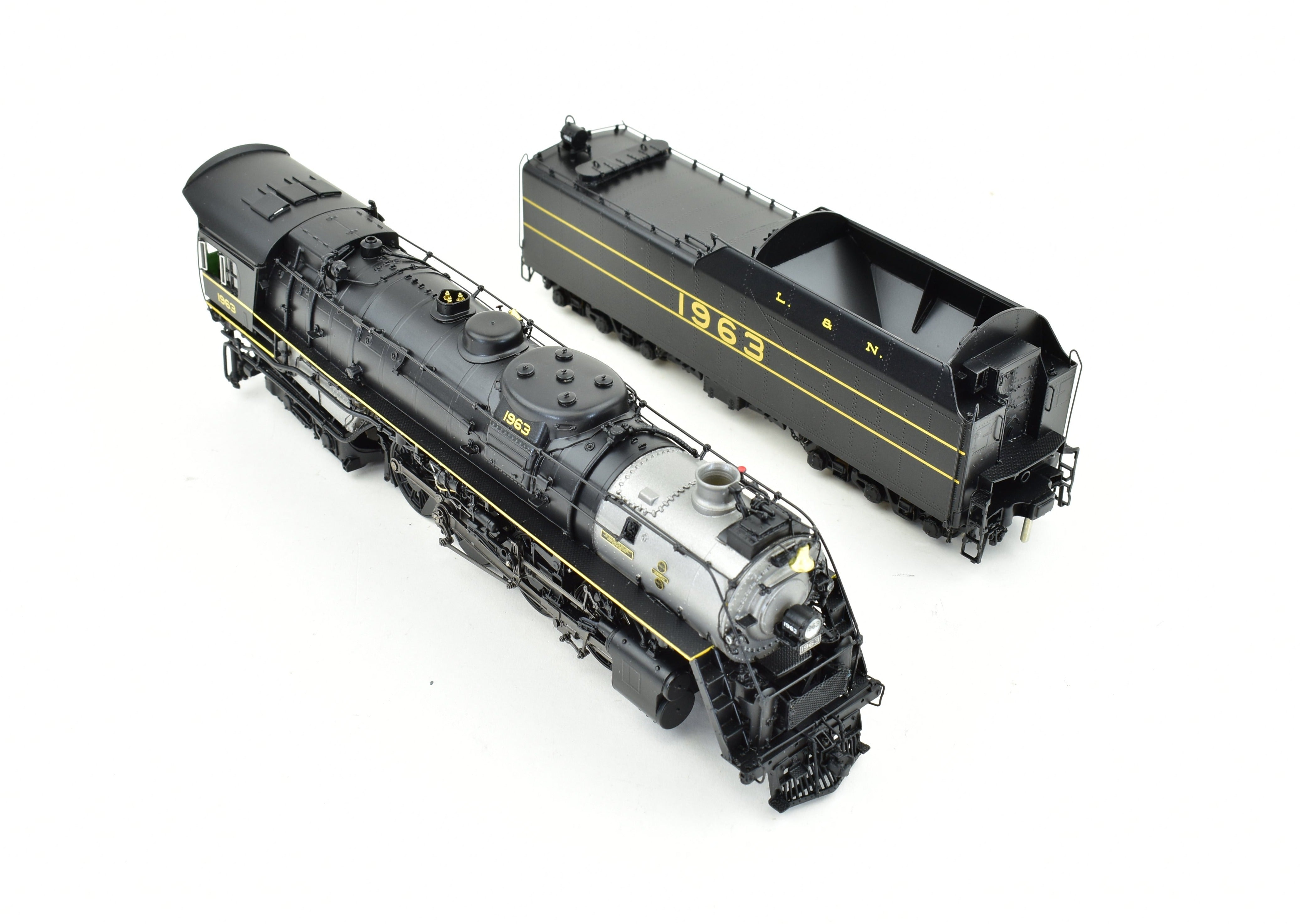 HO Scale Brass DVP Division Point Louisville & Nashville Class M-1 2-8-4 FP #1963 Locomotive
