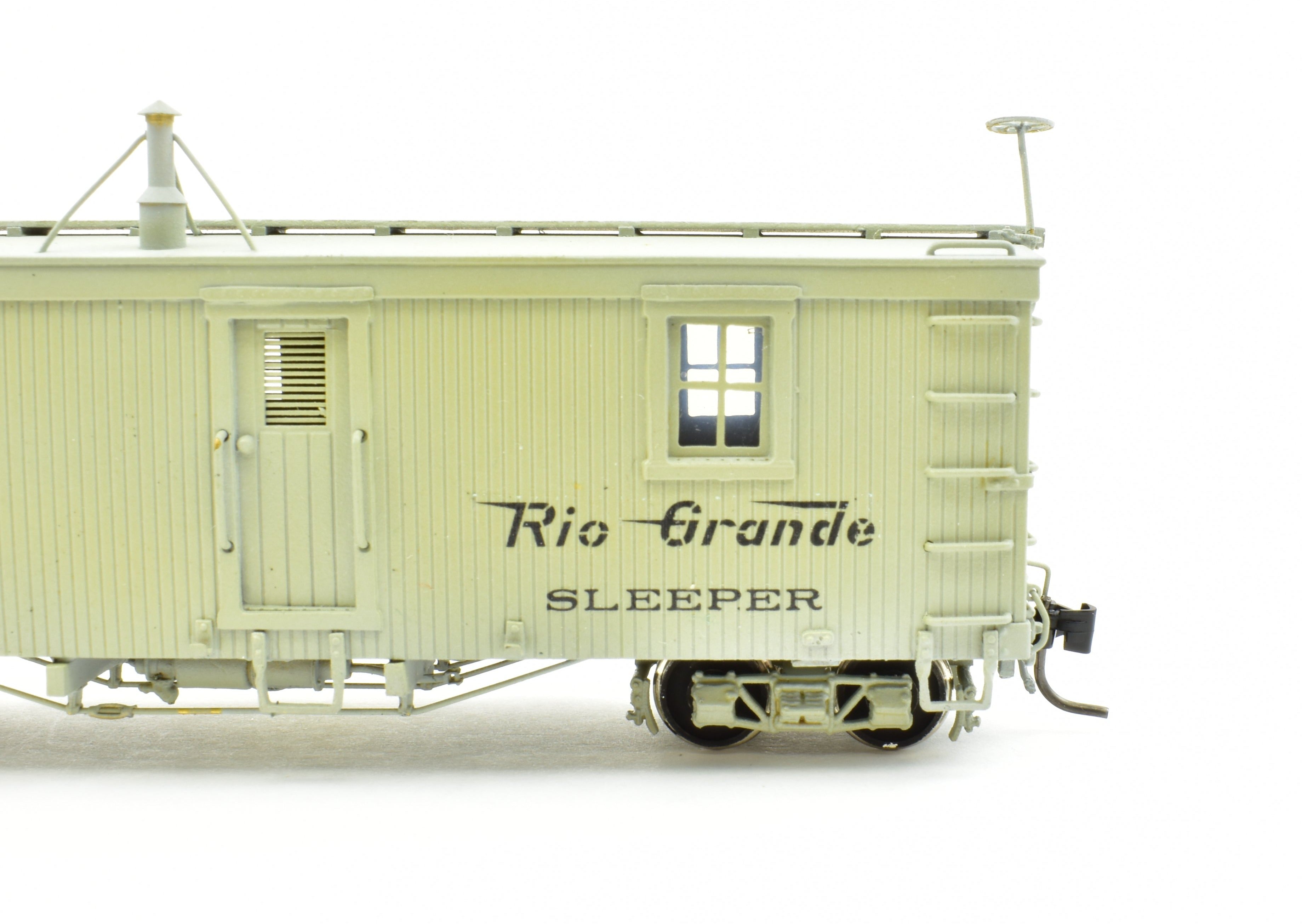 1984 HOn3 D&RGW Brass Hallmark Kitchen & Dining Car with Excellent Paint