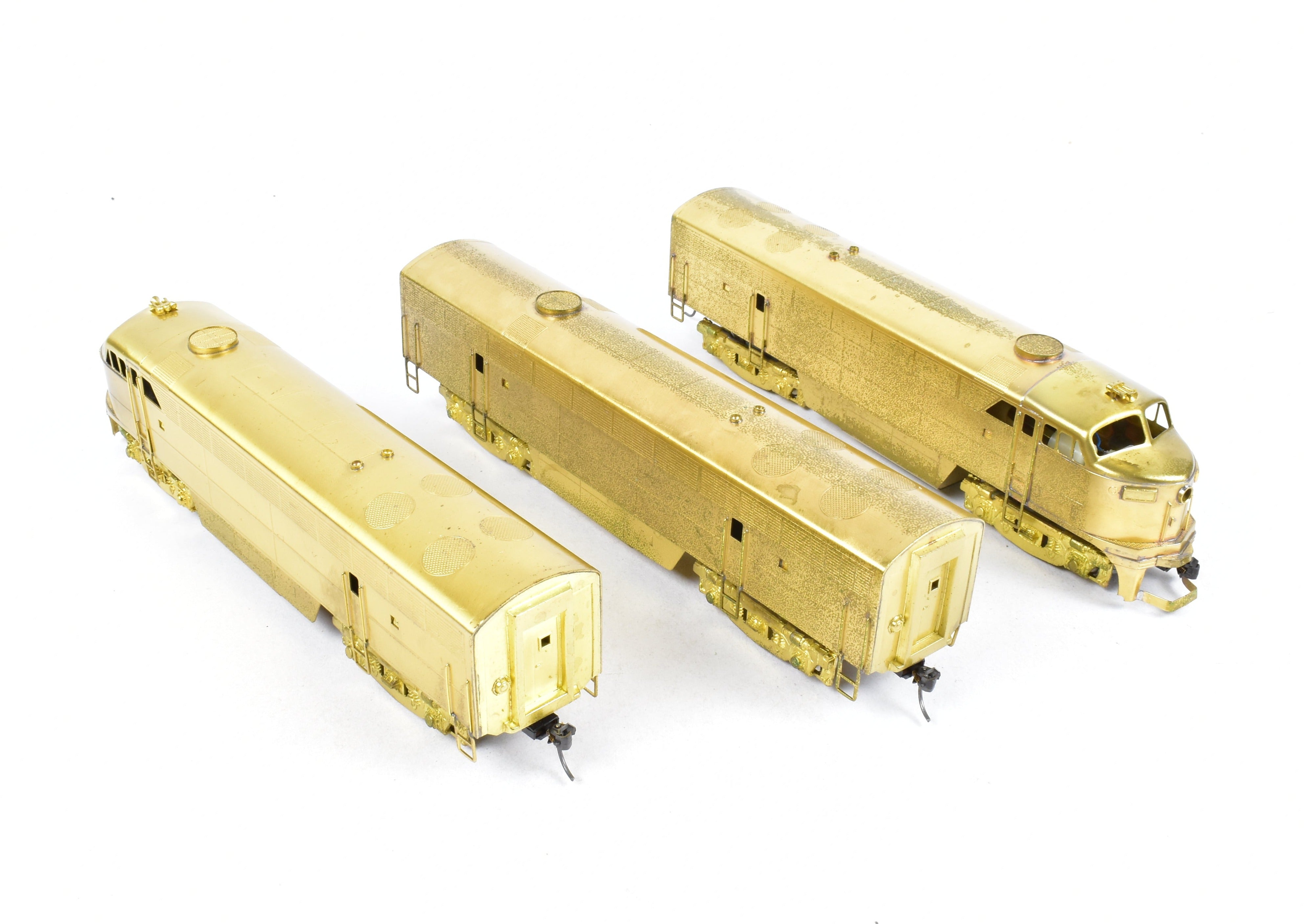 HO Scale Brass Red Ball Model Train Set - Various Roads, Fairbanks Morse CFA - 16 - 4 A - B - A C - Liner 3 - Unit Set for Model Train Enthusiasts