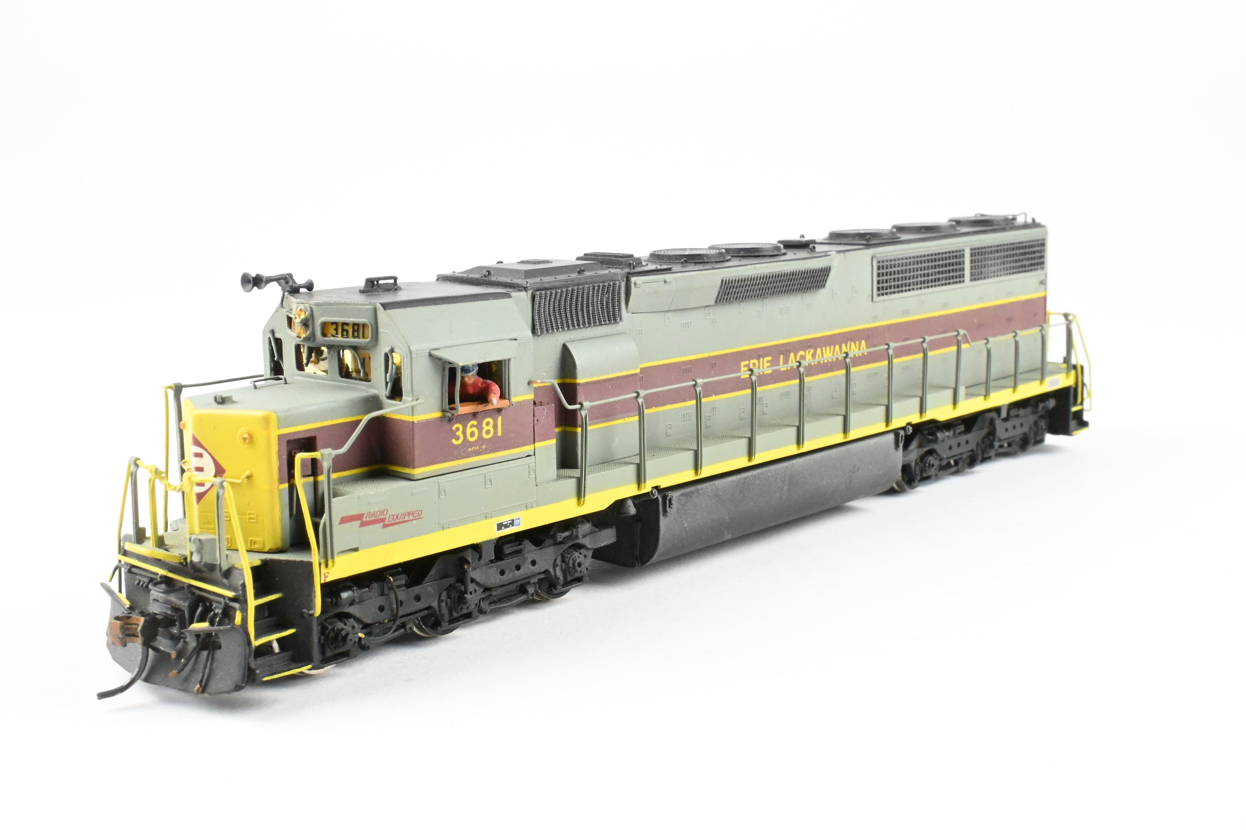 HO Scale Brass Erie Lackawanna EMD SD45 - 2 3600 HP Custom Painted Model