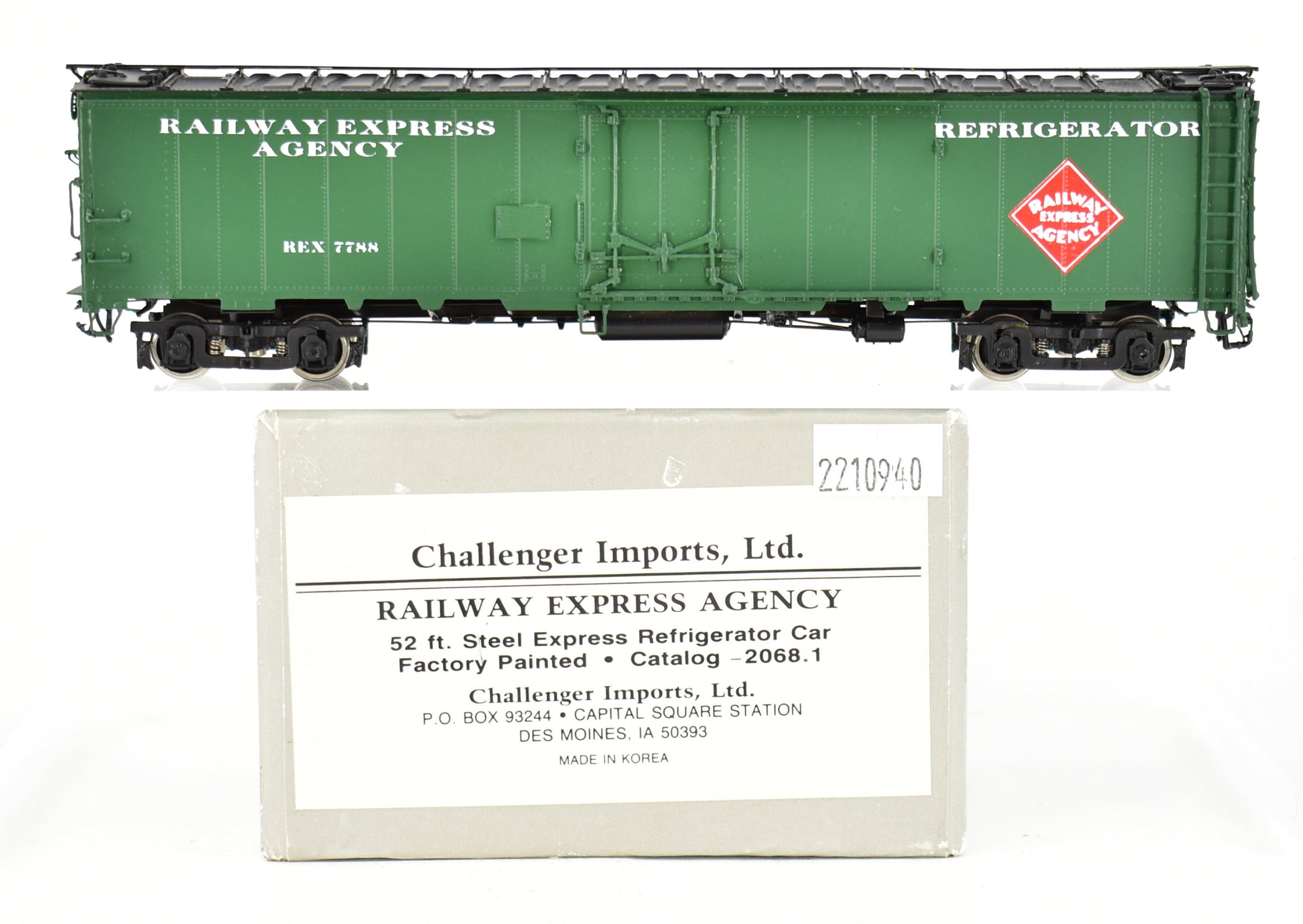 1993 HO Brass Challenger Imports 52' Steel Express Refrigerator Car