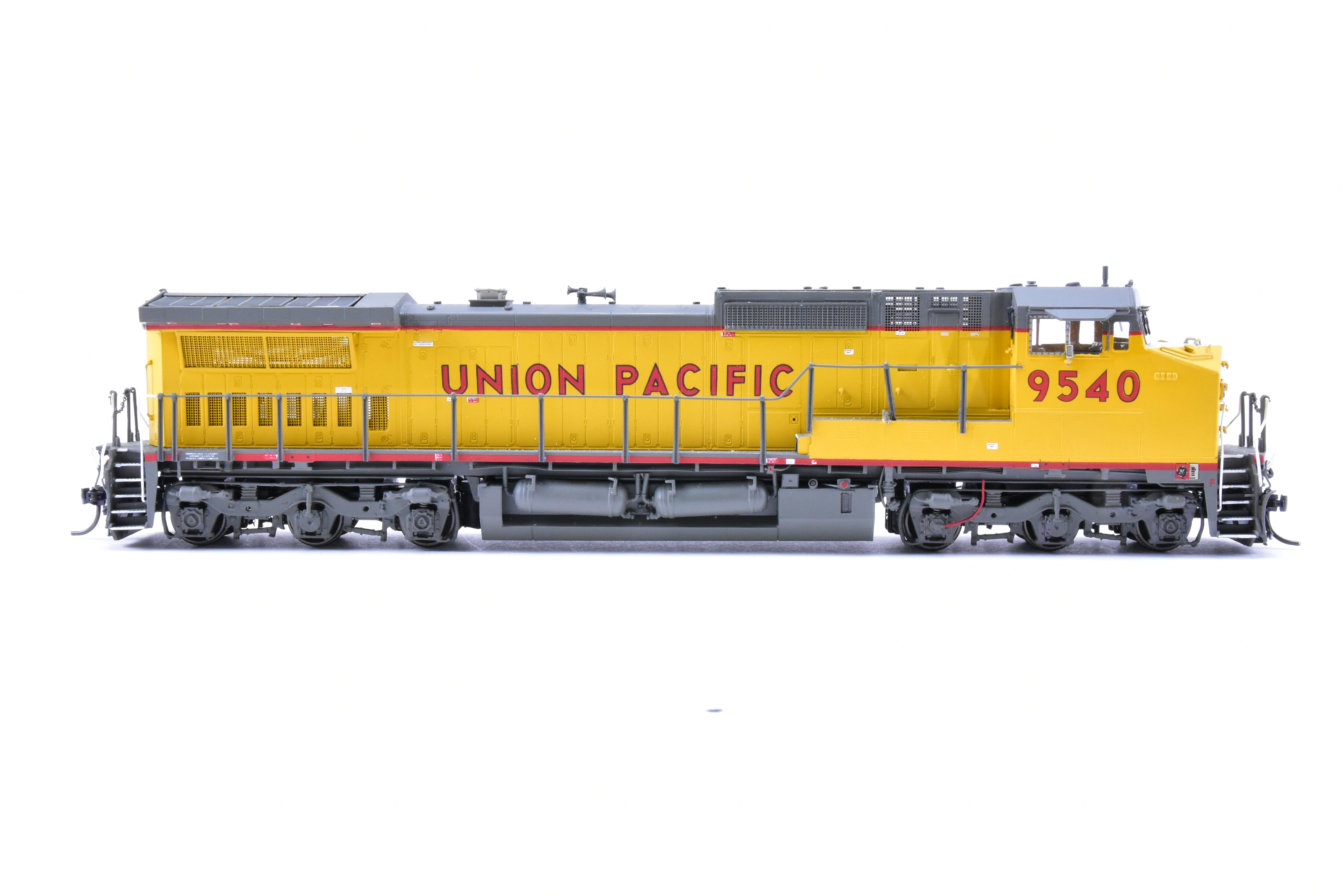 HO Brass OMI Union Pacific GE C41-8W FP #9540 with Lights