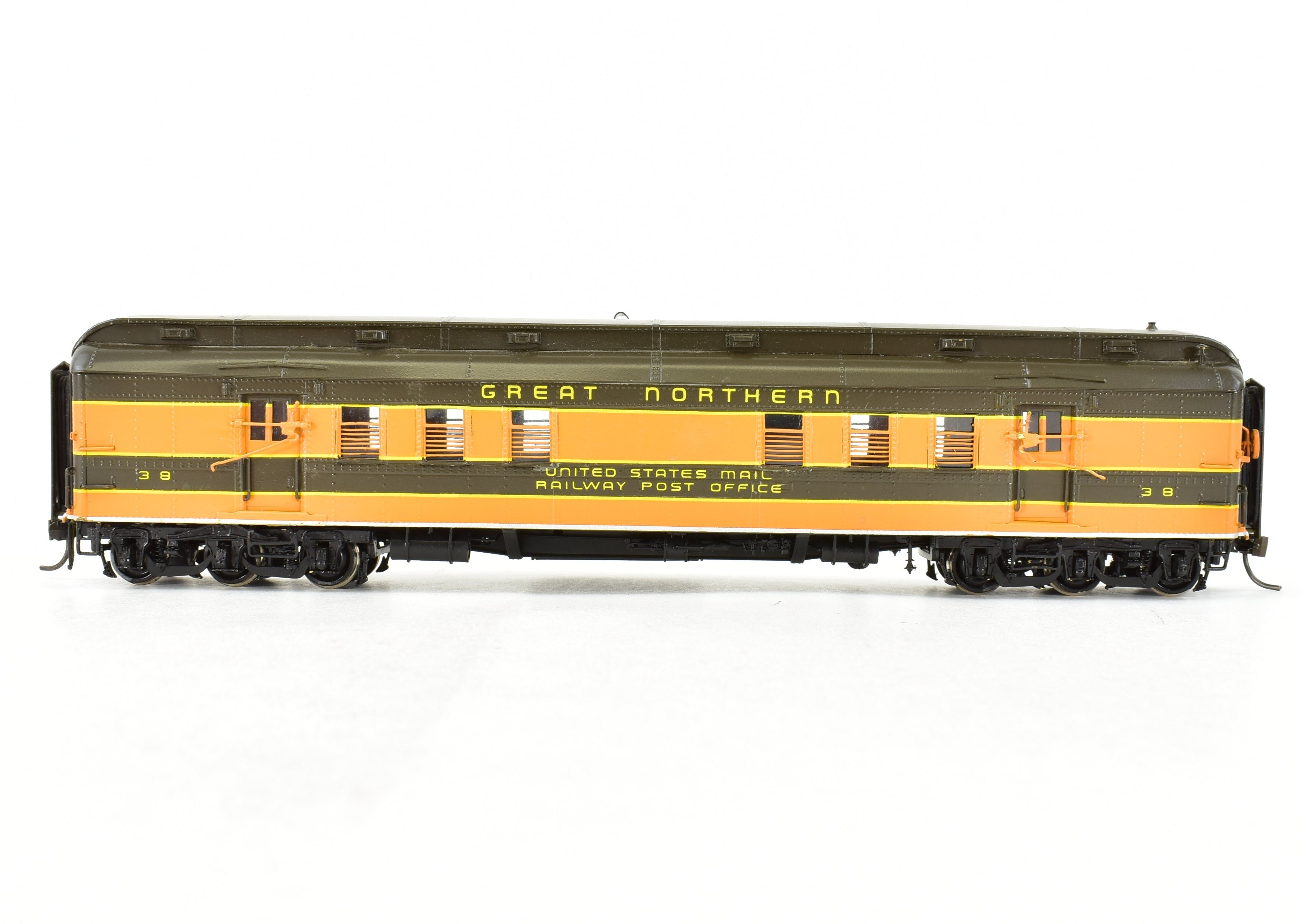 HO Scale Brass Precision Scale Co. (PSC) Custom Painted Great Northern Heavyweight Full Railway Post Office Model Train Car