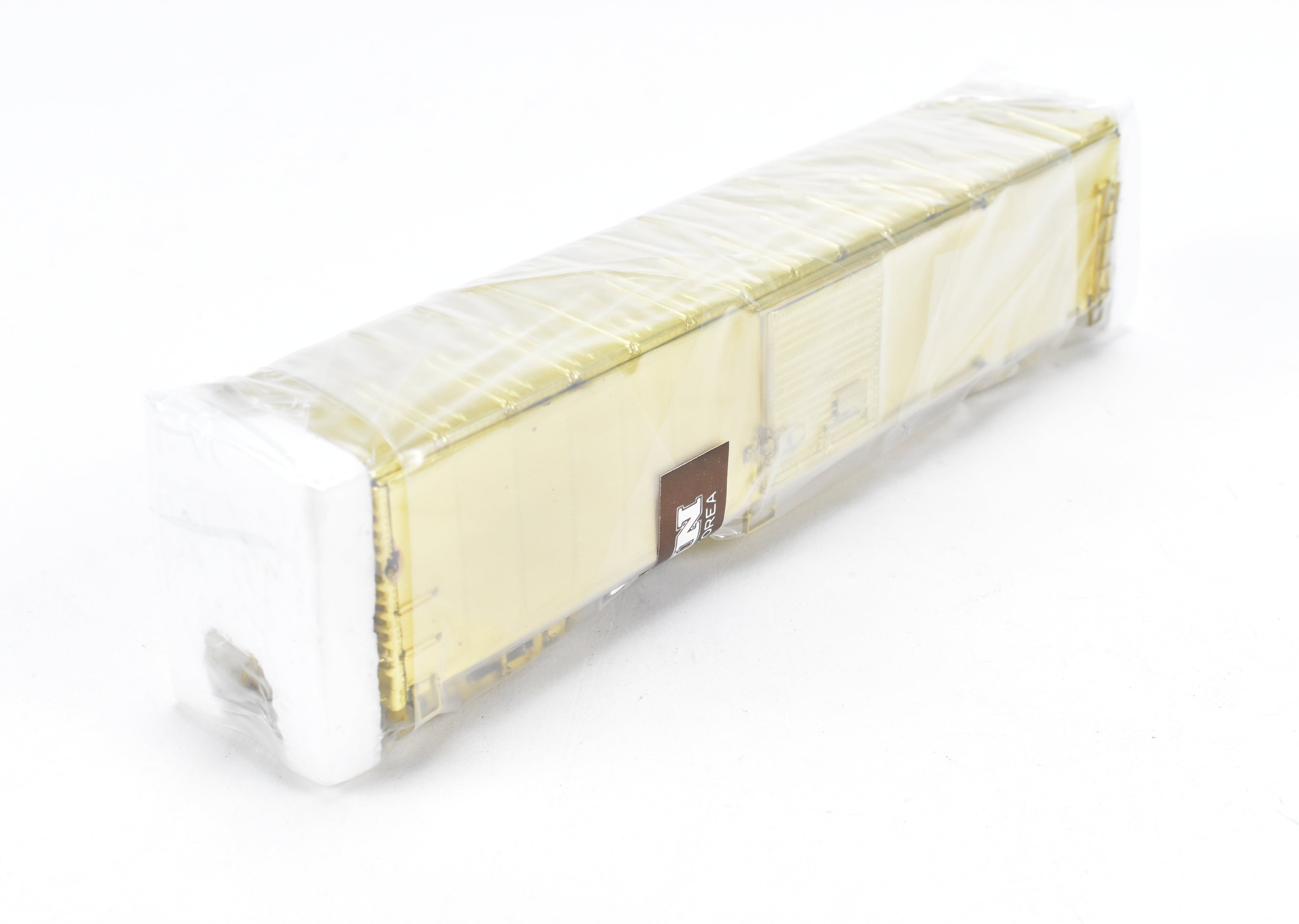 HO Scale Brass Passenger Box Car by Overland Models, Inc. (OMI) - Great Northern 50-Foot Steel, Modernized and Brand New