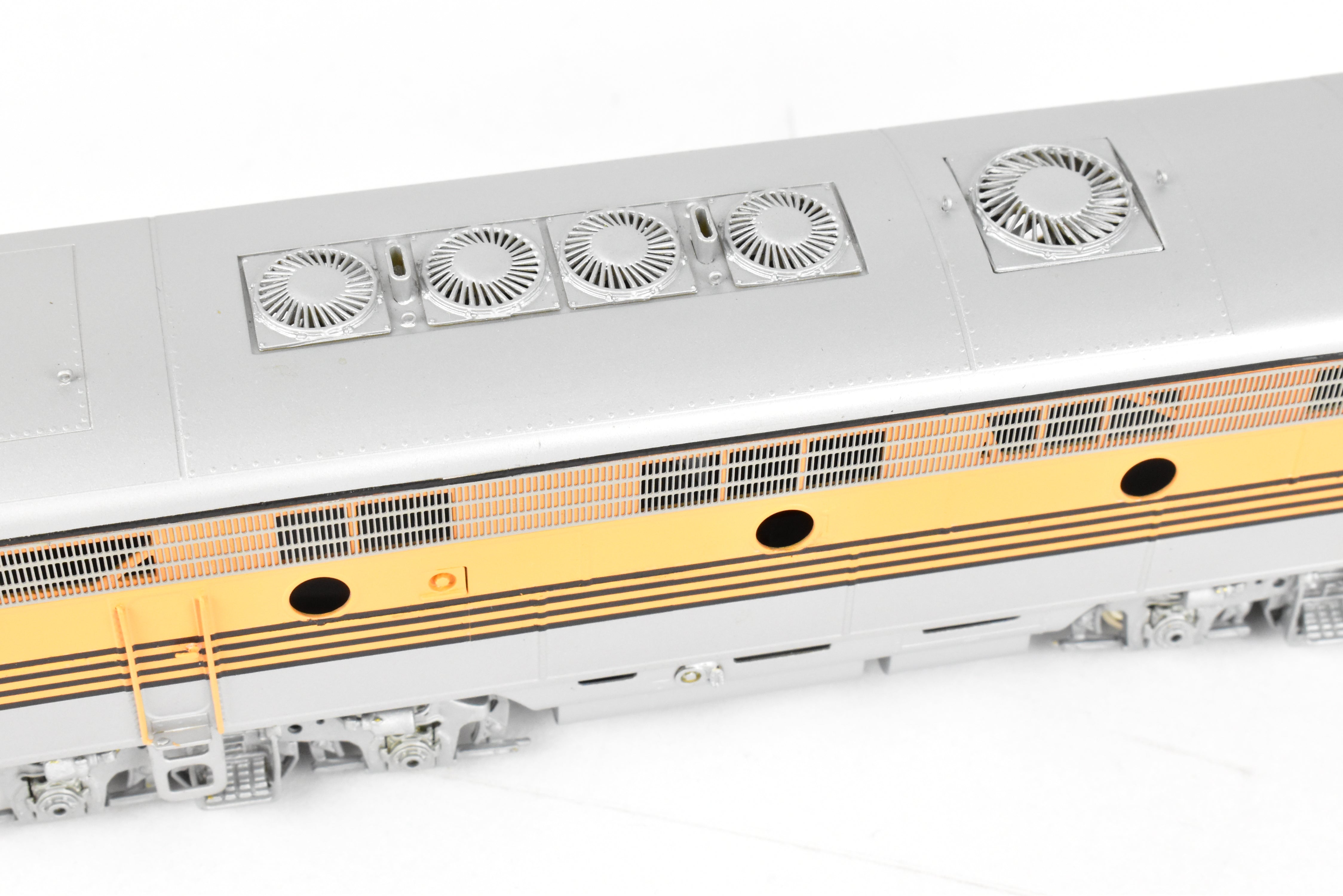 HO Brass Oriental Limited D&RGW EMD F7 A/B/B/A Set, 1500 HP, 5-Stripe Paint