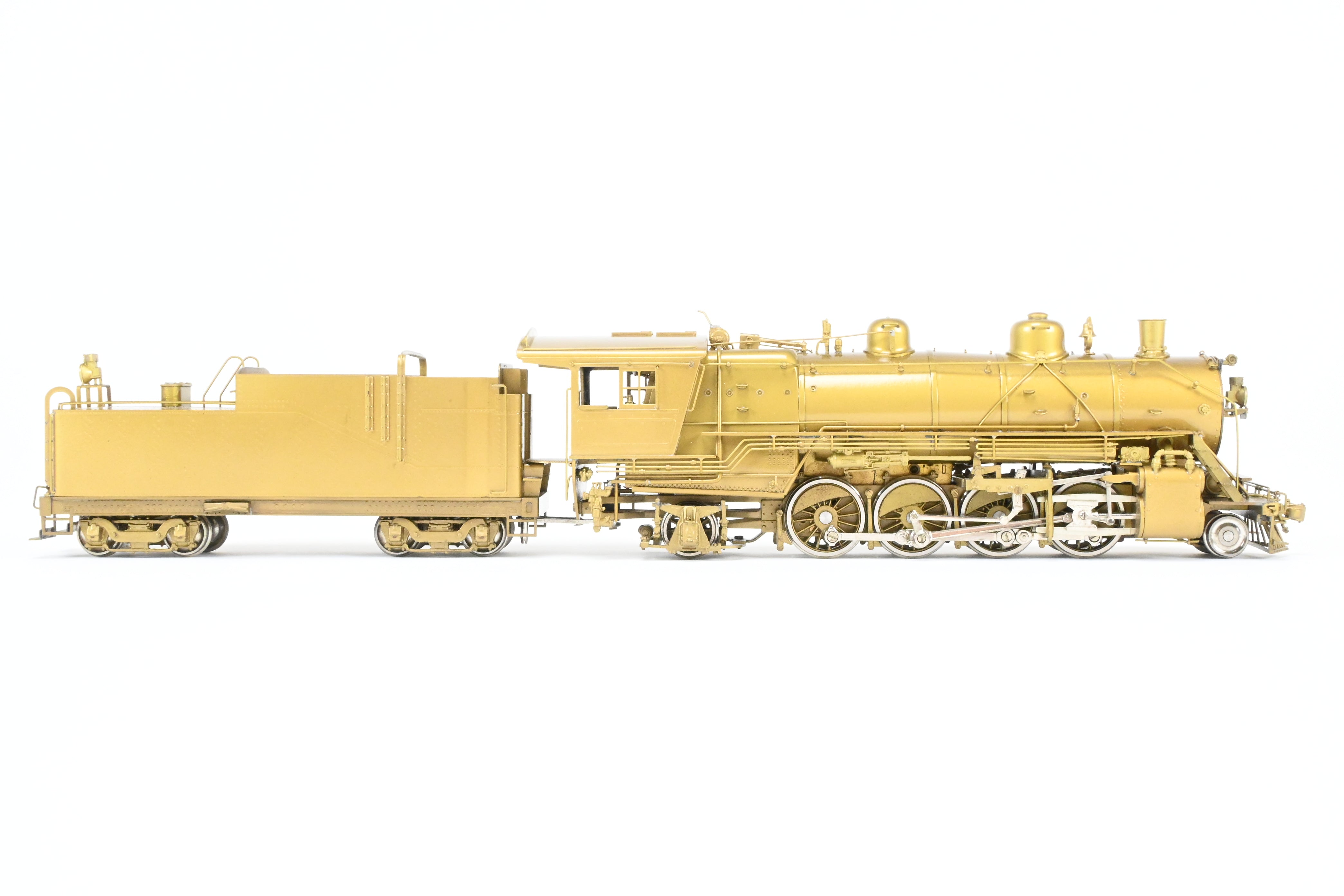 HO Scale Brass PFM SKI Great Northern O - 1 2 - 8 - 2 3000 Series Rectangular Tender Model