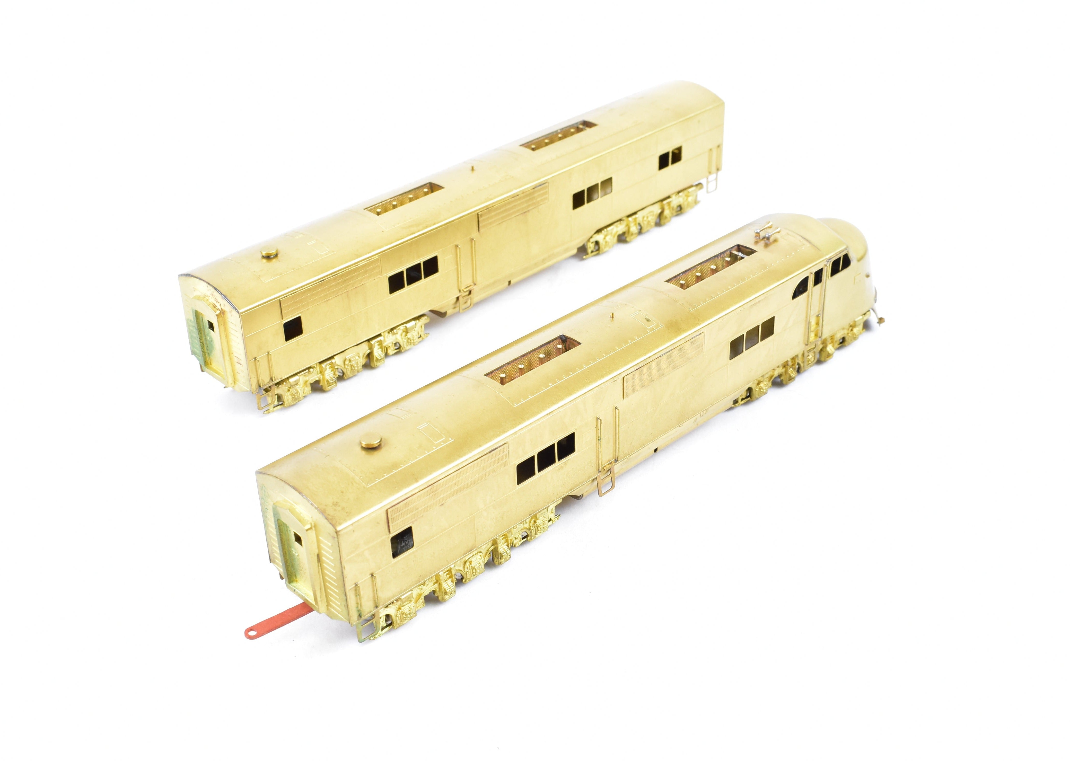 HO Scale Brass Hallmark Model Railroad Set - Various Roads EMC E - 1 A/B Set, Powered A Unit and Unpowered B Unit