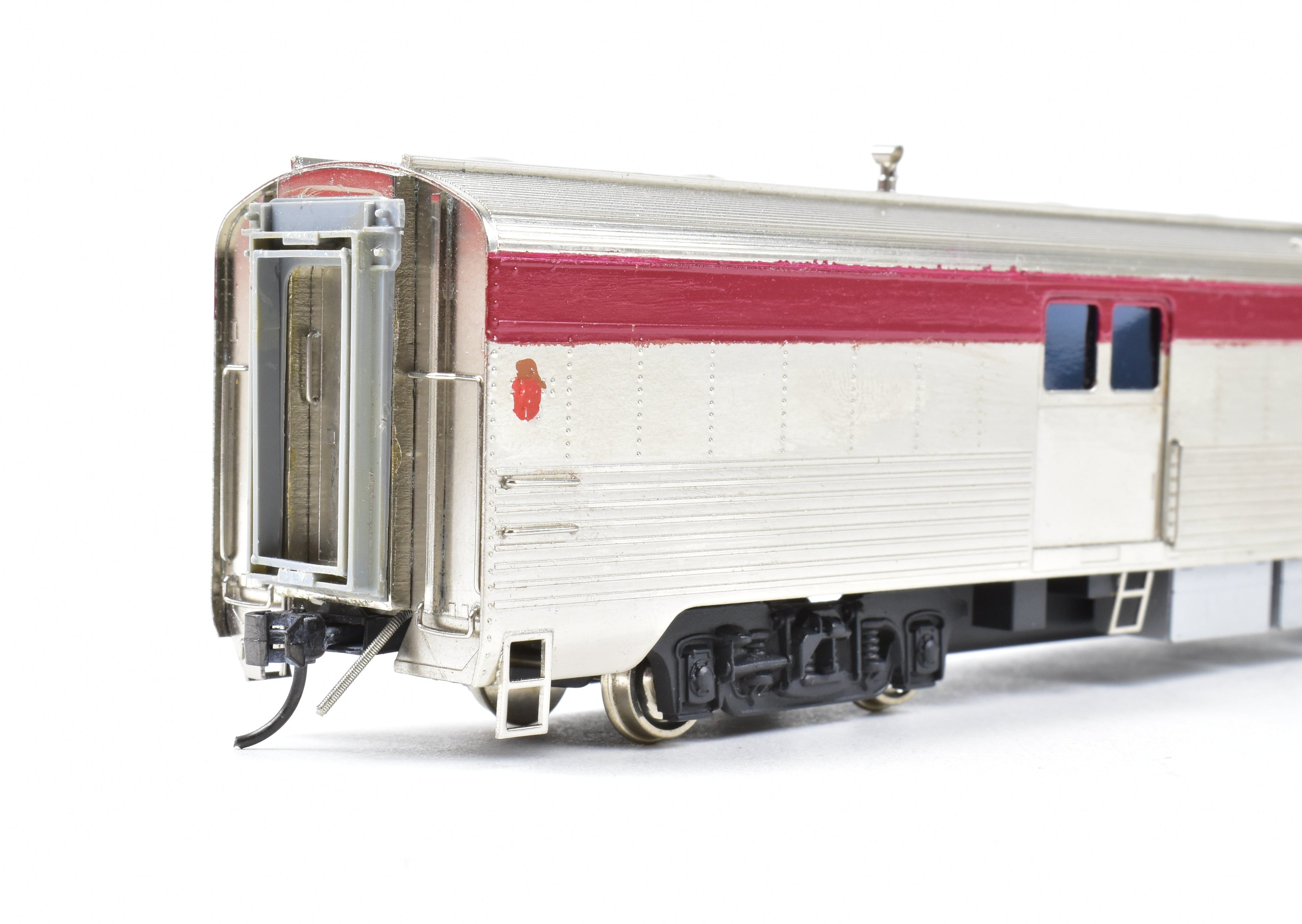 HO Scale Brass Model of Canadian Pacific Railroad #610 Lightweight Baggage Dormitory Custom Finished by S. Soho & Co.
