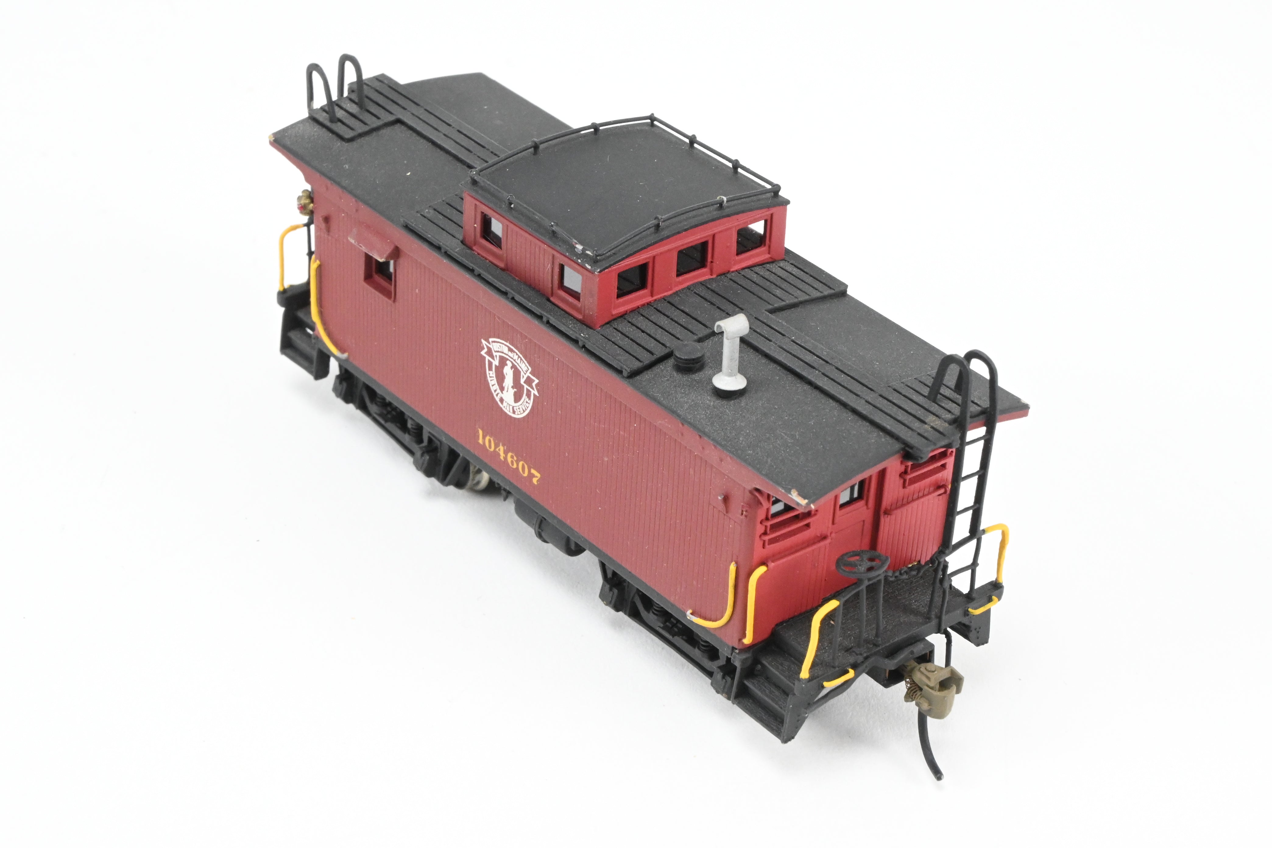 OMI Overland Models, Inc. Custom Painted B&M Boston & Maine Wood Caboose #104647