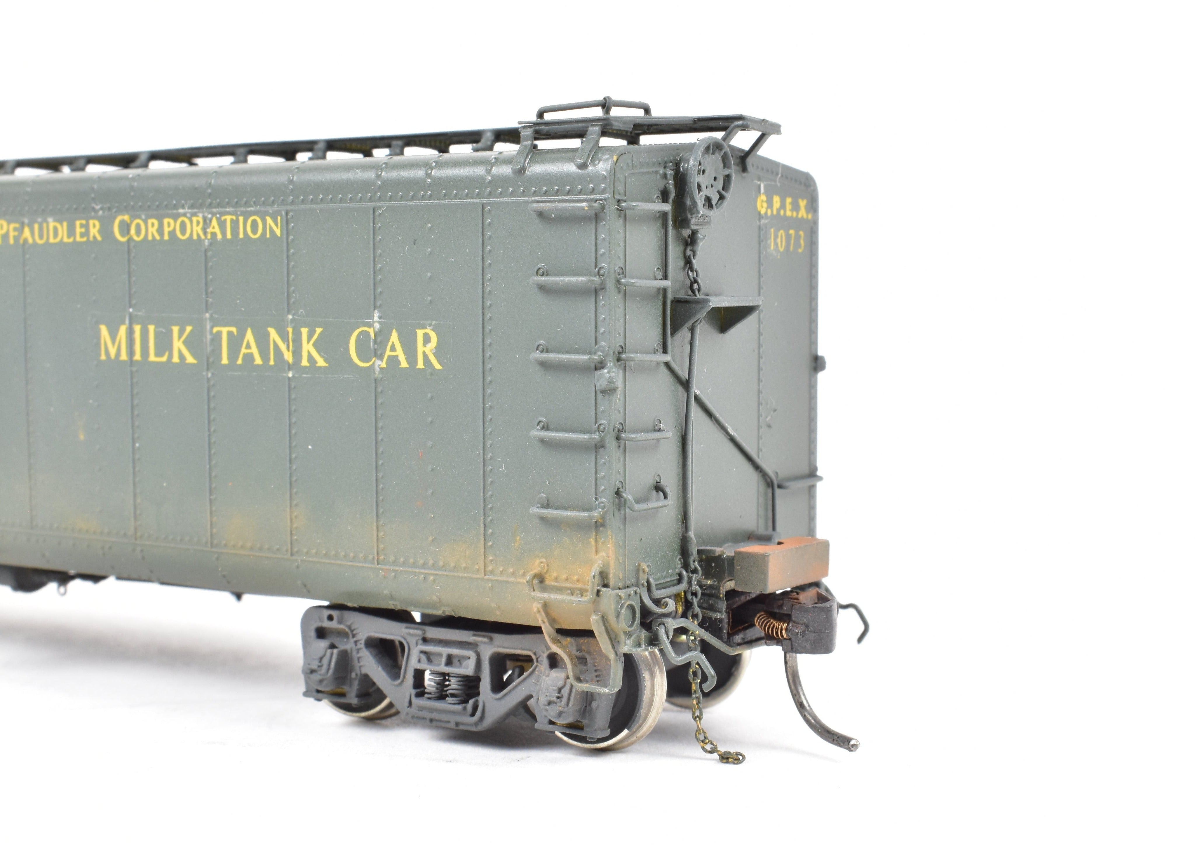 HO Scale Brass Milk Tank Car Model by Overland Models, Inc. (OMI) - Various Roads 40'6 GPEX 1073 Pfaudler, Lighted and Weathered for Realistic Display