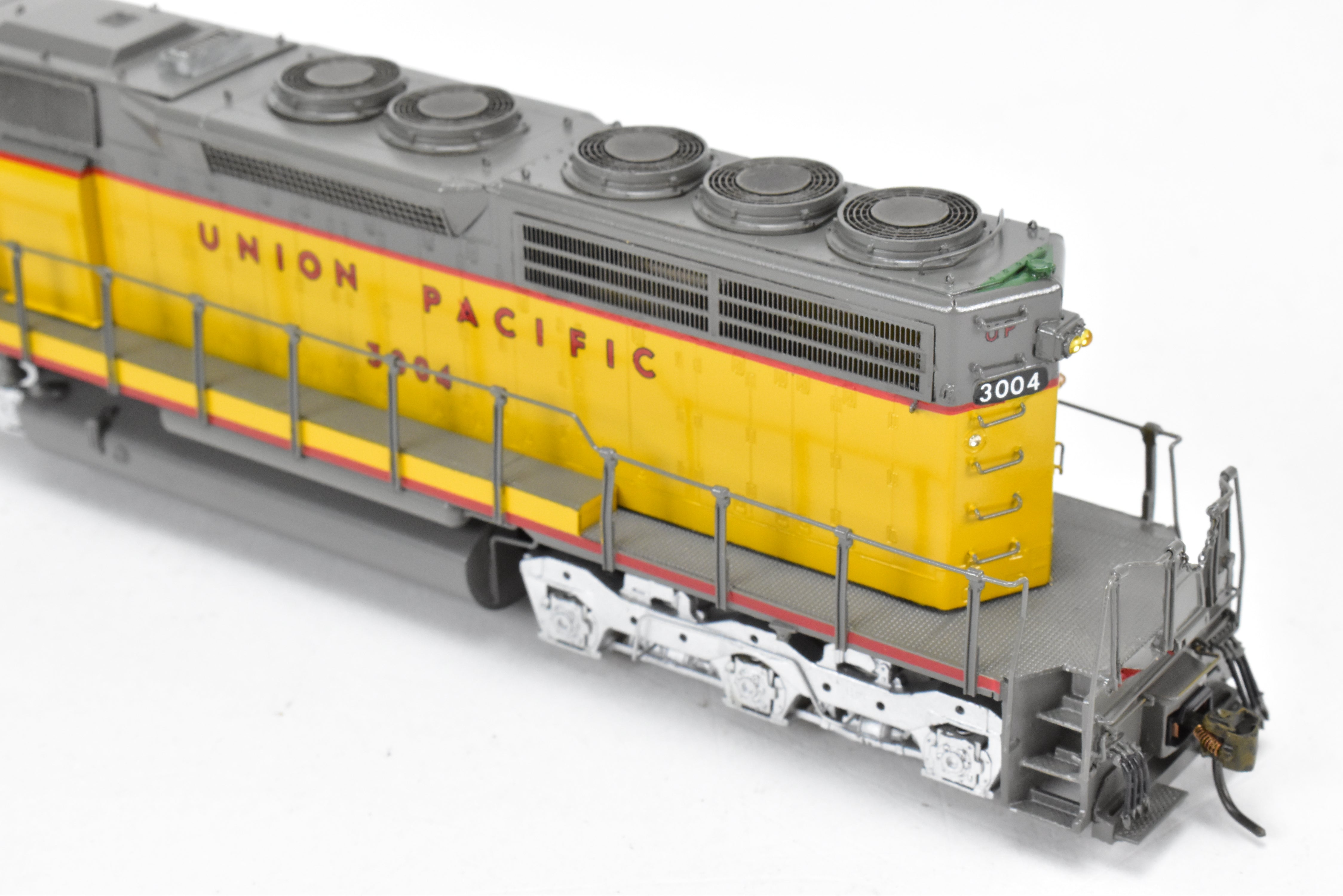 HO Scale Brass Union Pacific EMD SD40 Low Hood Custom Painted #3004 by Overland Models