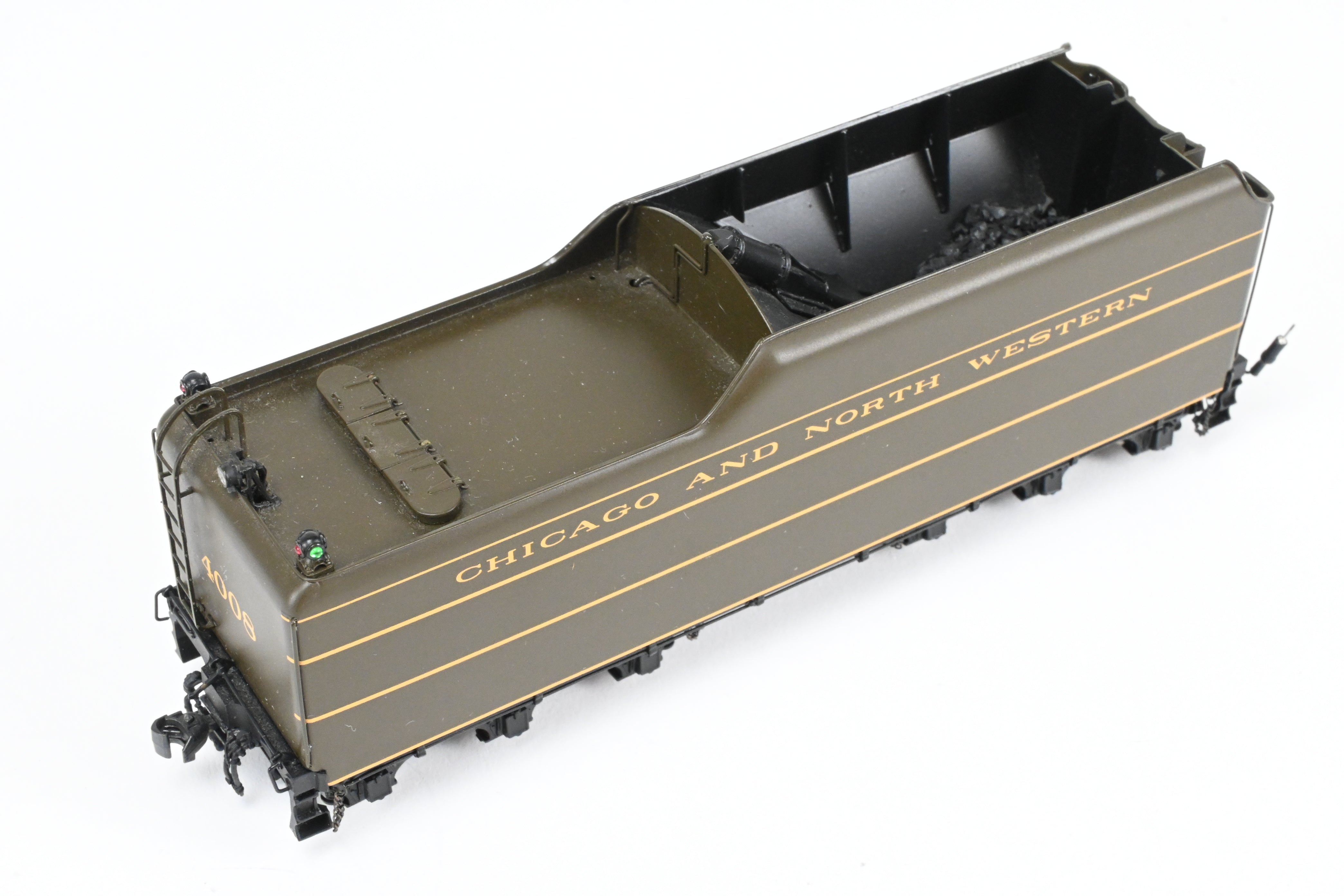 HO Brass Challenger Imports C&NW E-4 Streamlined 4-6-4 Coal Locomotive #4008