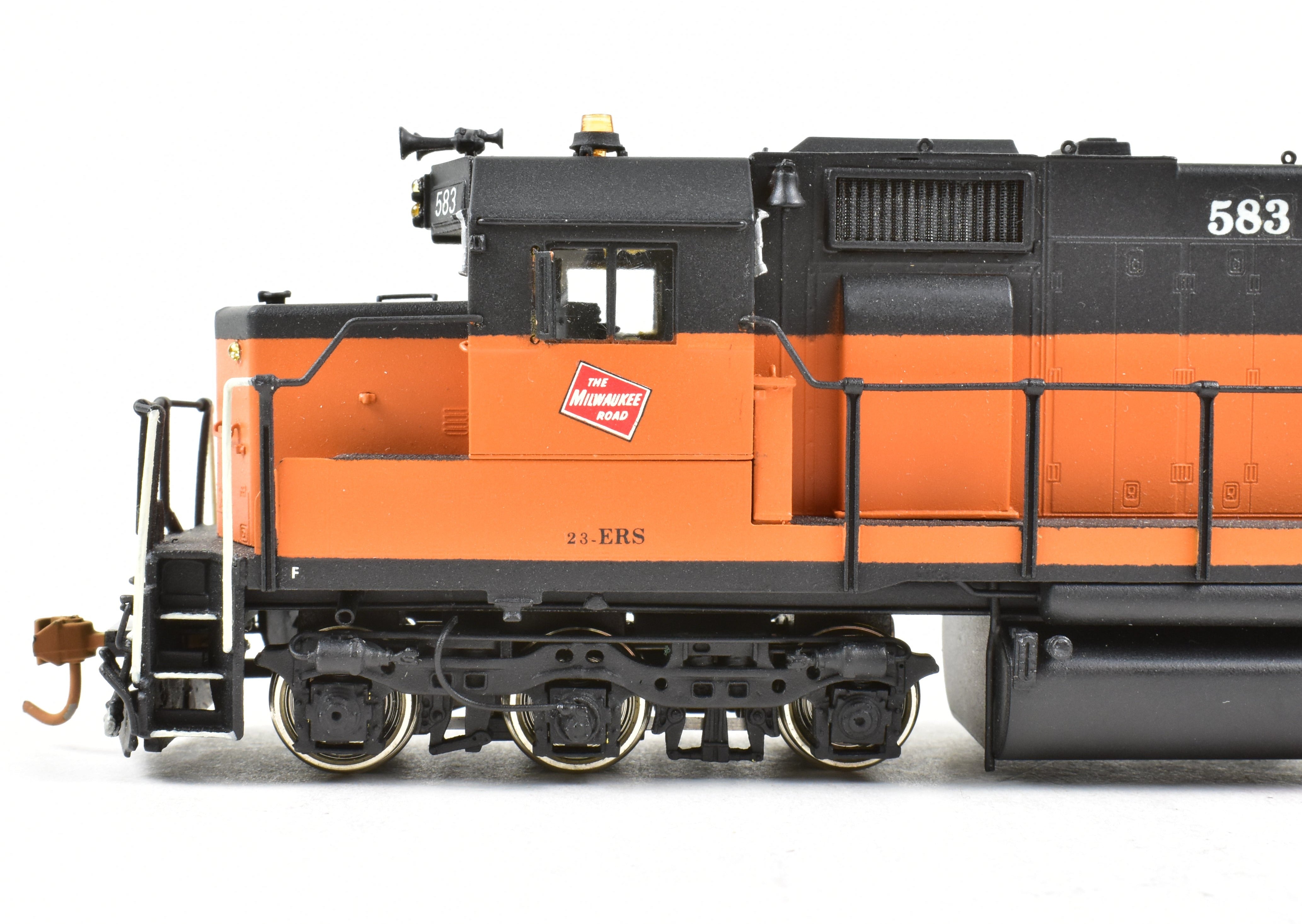 HO Scale Brass OMI MILW Milwaukee Road EMD SDL39 Custom Painted Locomotive #583