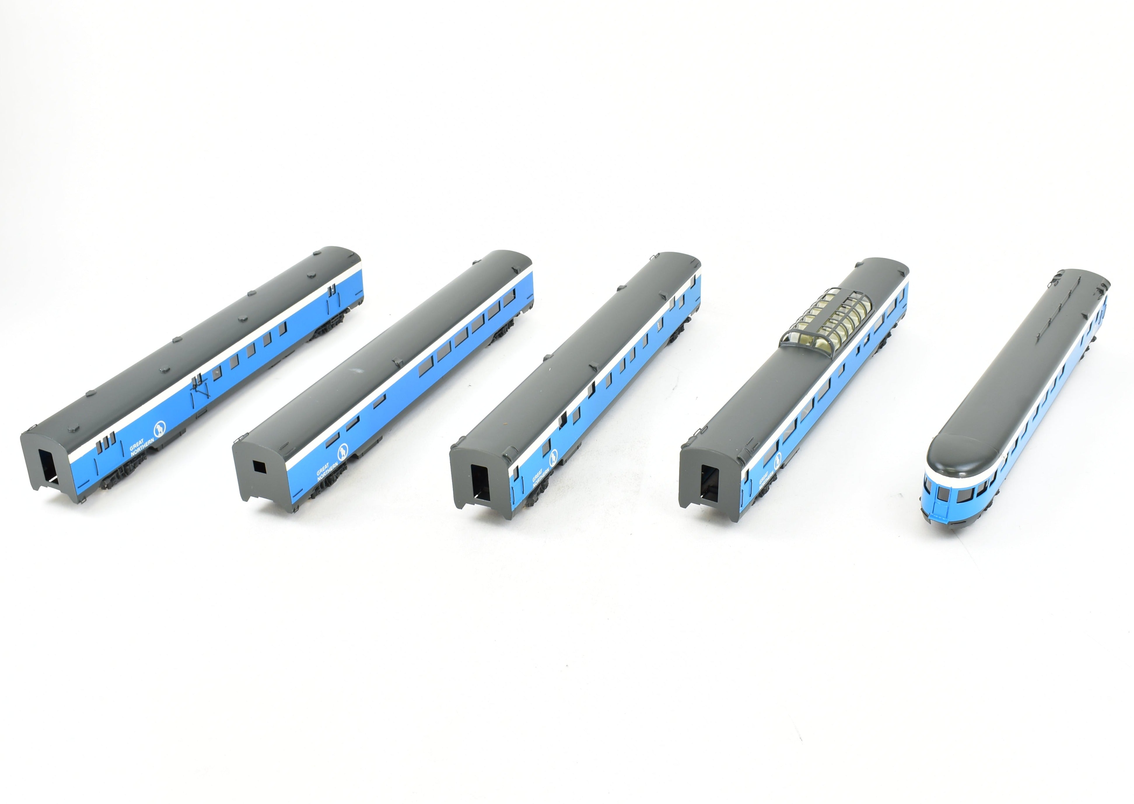 HO Scale Brass Great Northern 5-Car Big Sky Blue Passenger Set by Westside