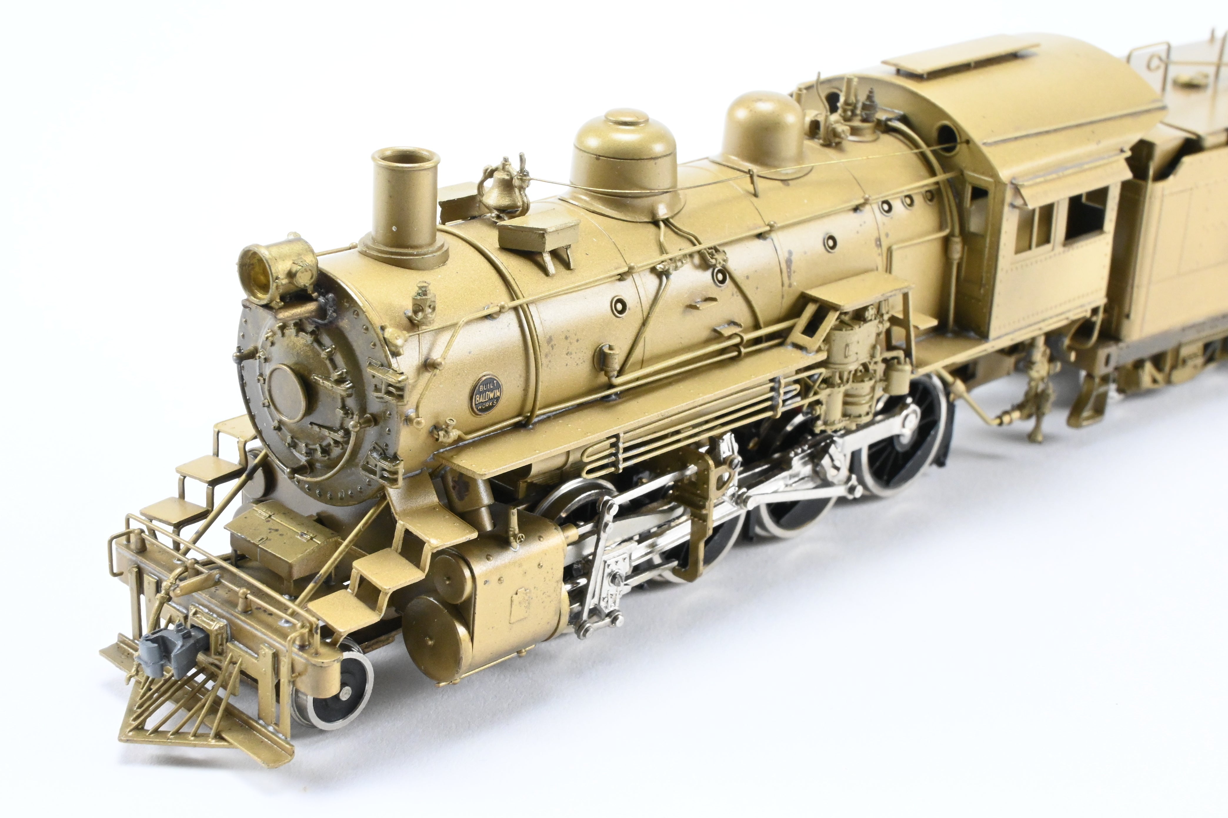 High - Quality HO Scale Brass Pacific Fast Mail Model of United ATSF - Santa Fe 2 - 8 - 0 Locomotive from the 1950 Class with 1975 Last Run