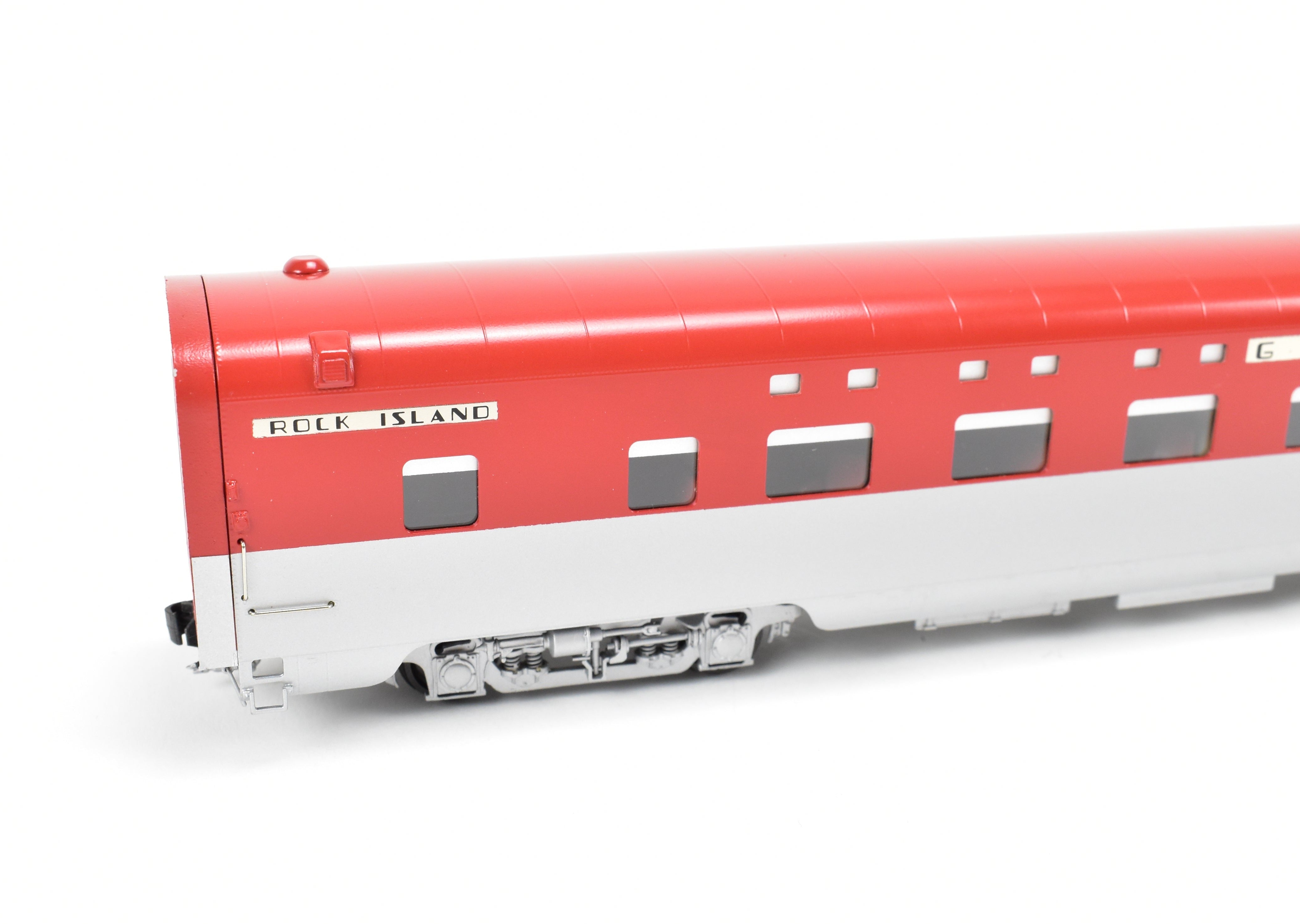 HO Scale Brass Challenger Imports CRI&P/SP 10-Car Passenger Train Set Factory Painted - Incomplete, Rock Island and Southern Pacific Golden State Edition