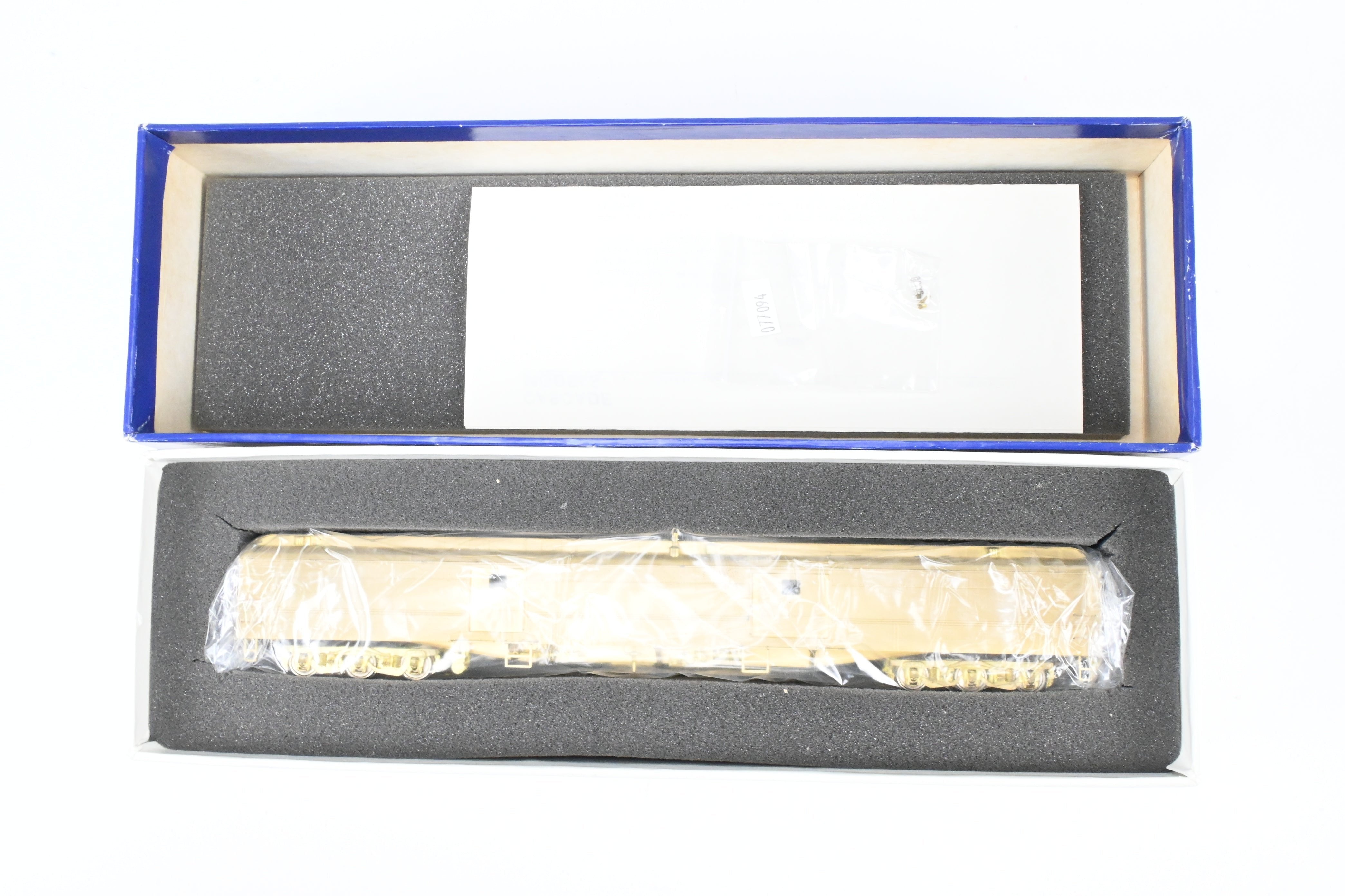 HO Scale Brass Cascade Models Great Northern Modernized Baggage Car with Round Ends and Steel Doors, Models #475 - 486