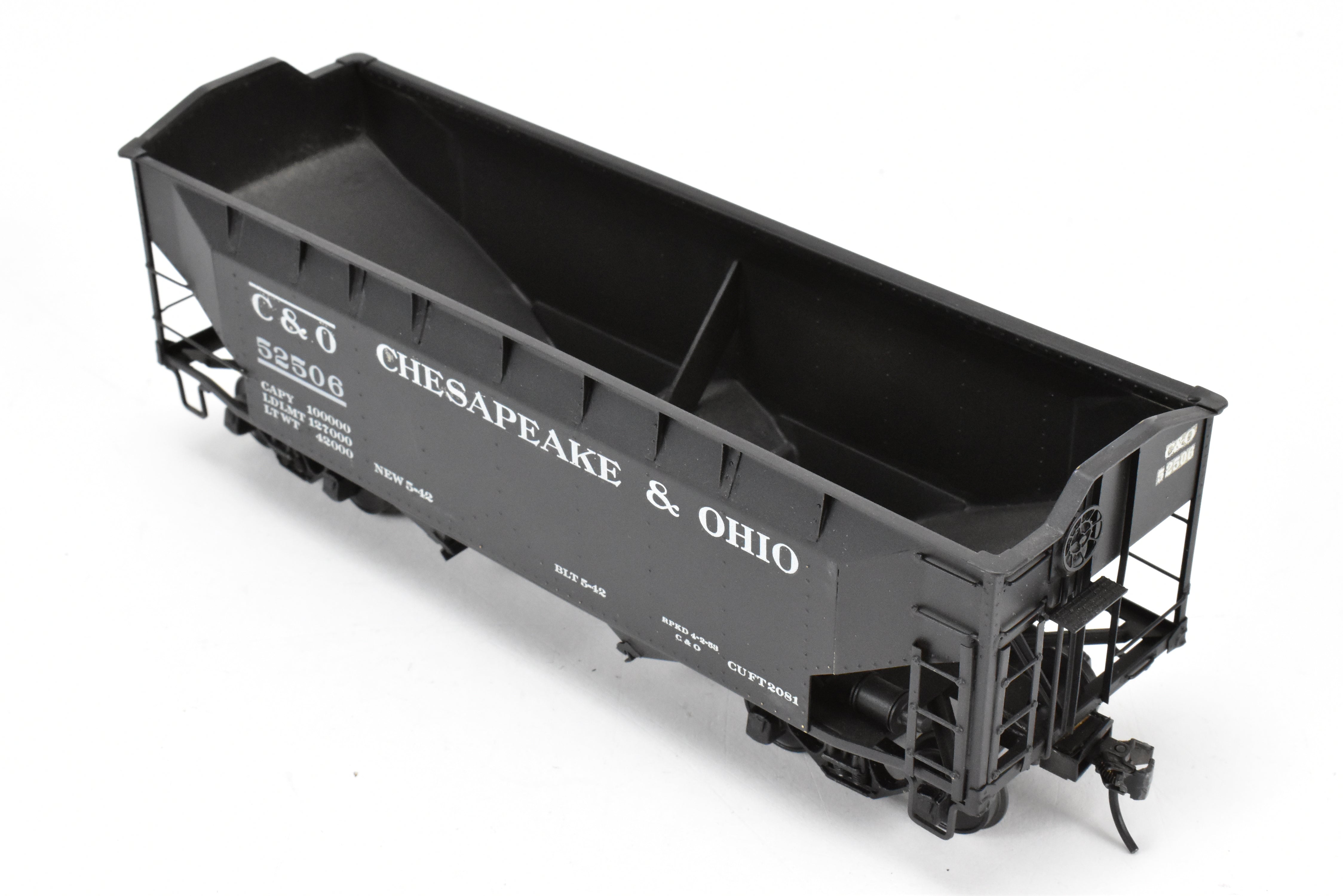 O Scale Model Train - Brass US Hobbies C&O (Chesapeake & Ohio) Offset Side Twin Hopper with Peaked Ends, CP No. 52506