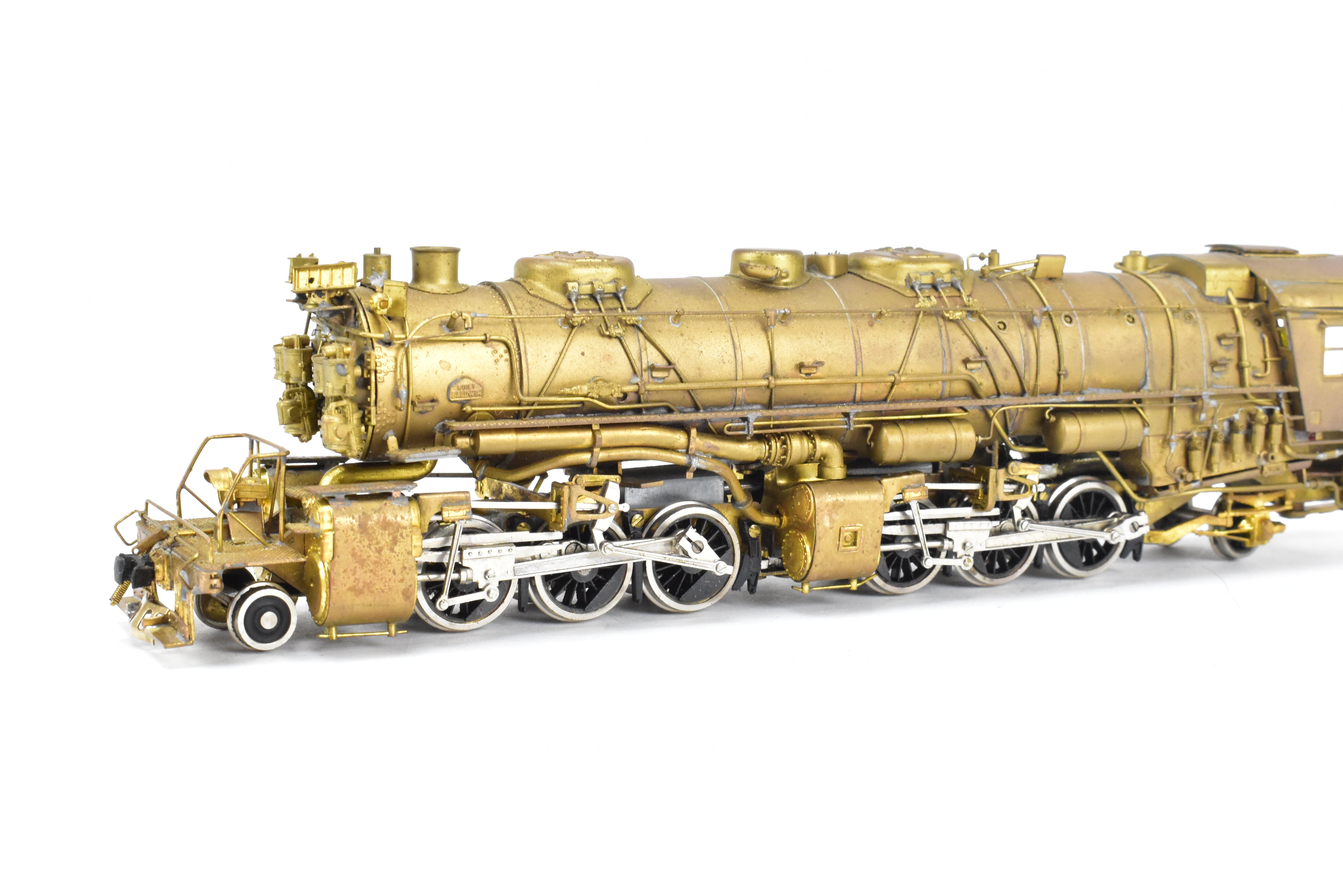 High - Quality HO Scale Brass Pacific Fast Mail (PFM) Model of United C&O - Chesapeake & Ohio H - 6 2 - 6 - 6 - 2 Steam Locomotive