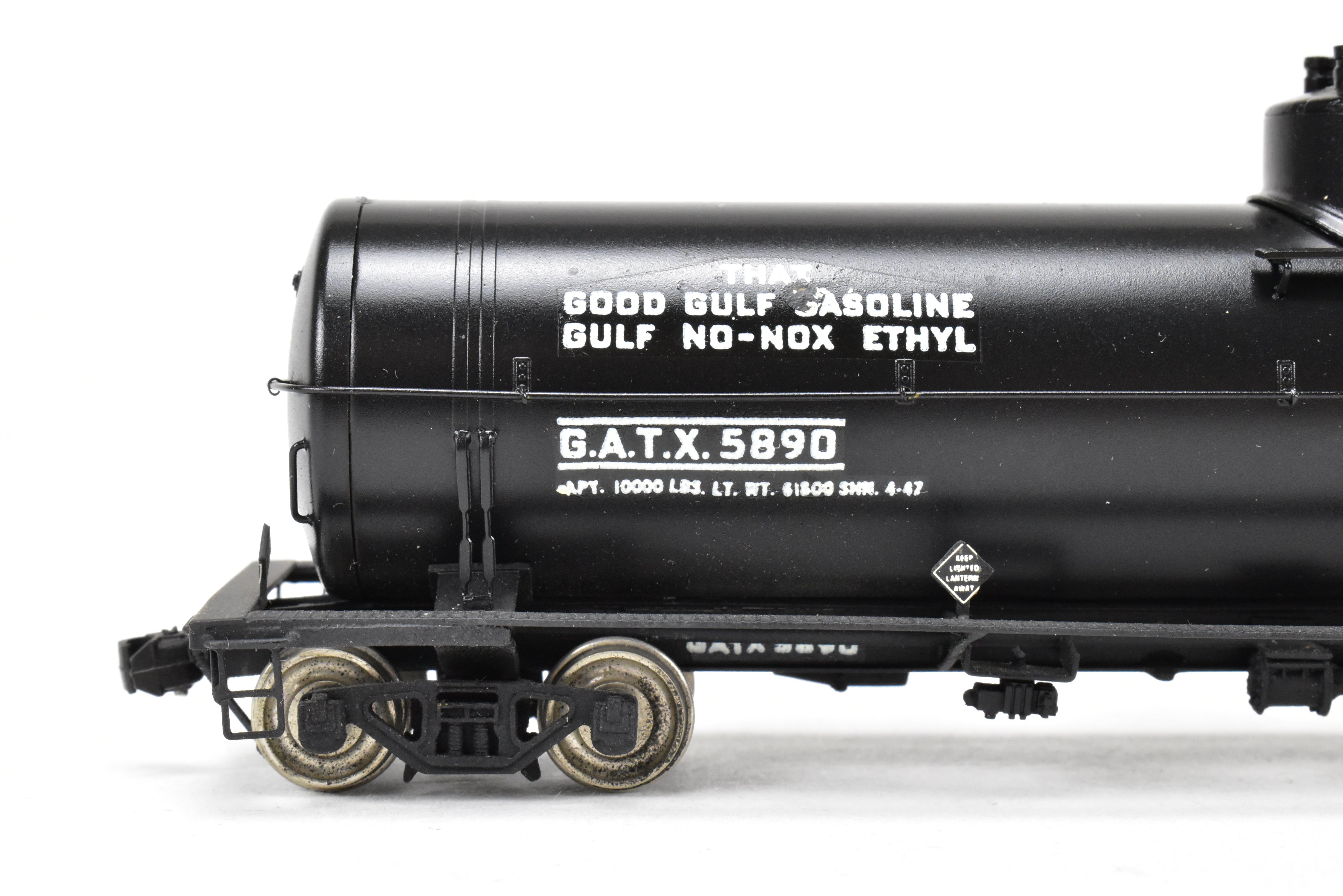 HO Scale Brass Precision Scale Co. Model 16,000 Gallon Tank Car with Gulf Oil Corporation Decals for Railroad Enthusiasts