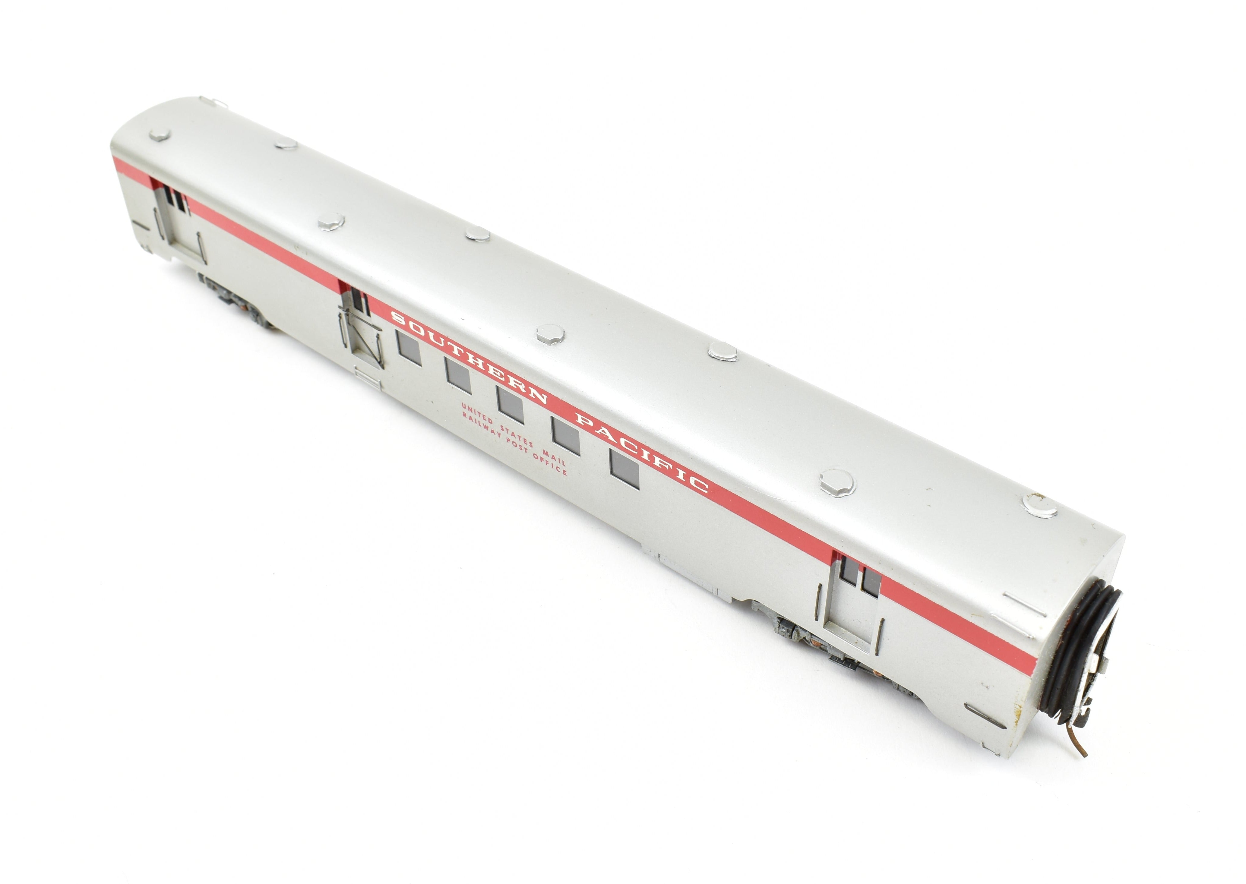 HO Scale Brass Balboa SP - Southern Pacific Postal Baggage RPO Model Train Car with Factory Painted Aluminum Finish