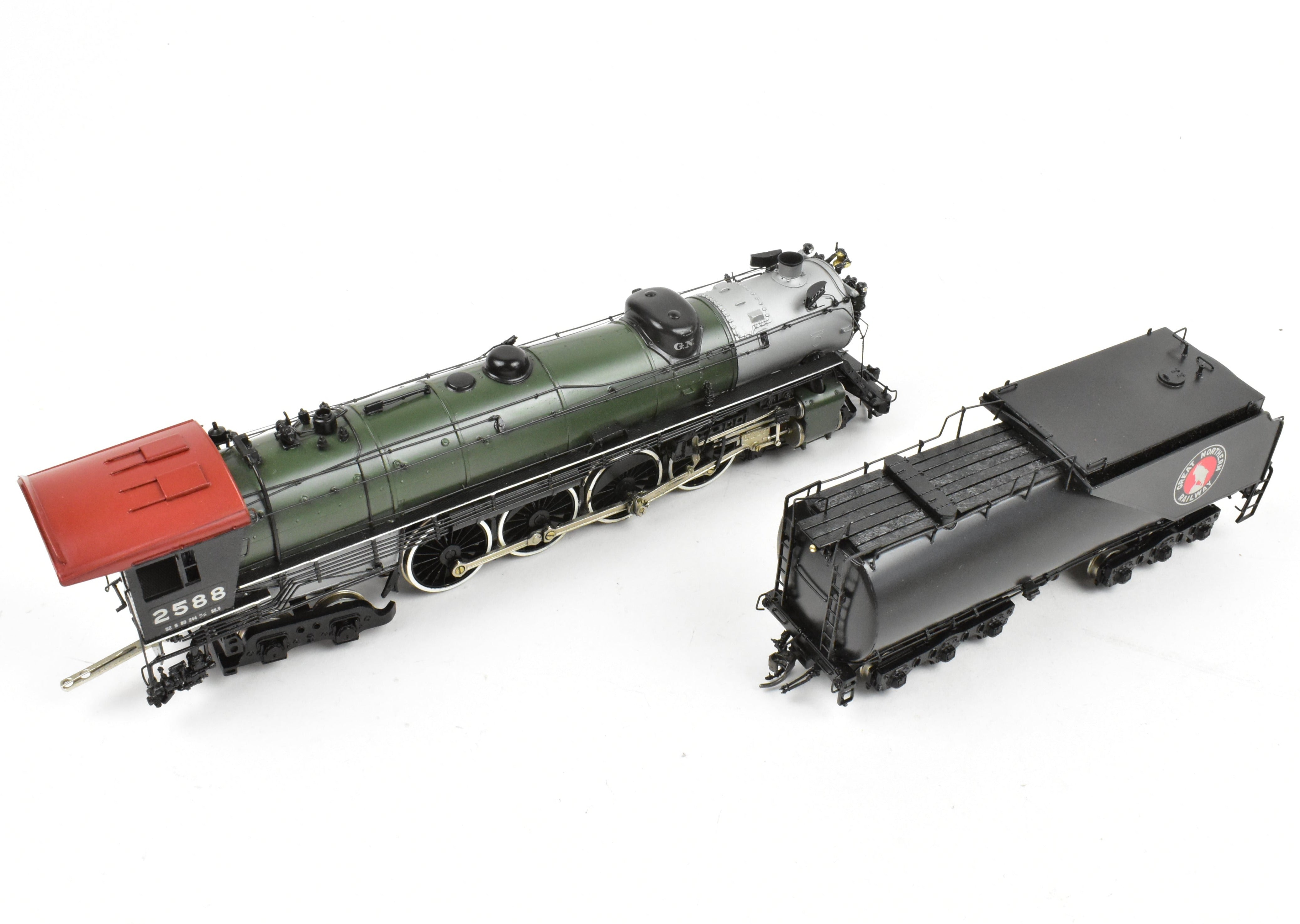 HO Brass GN Great Northern S-2 4-8-4 Professionally Painted by Hal Maynard