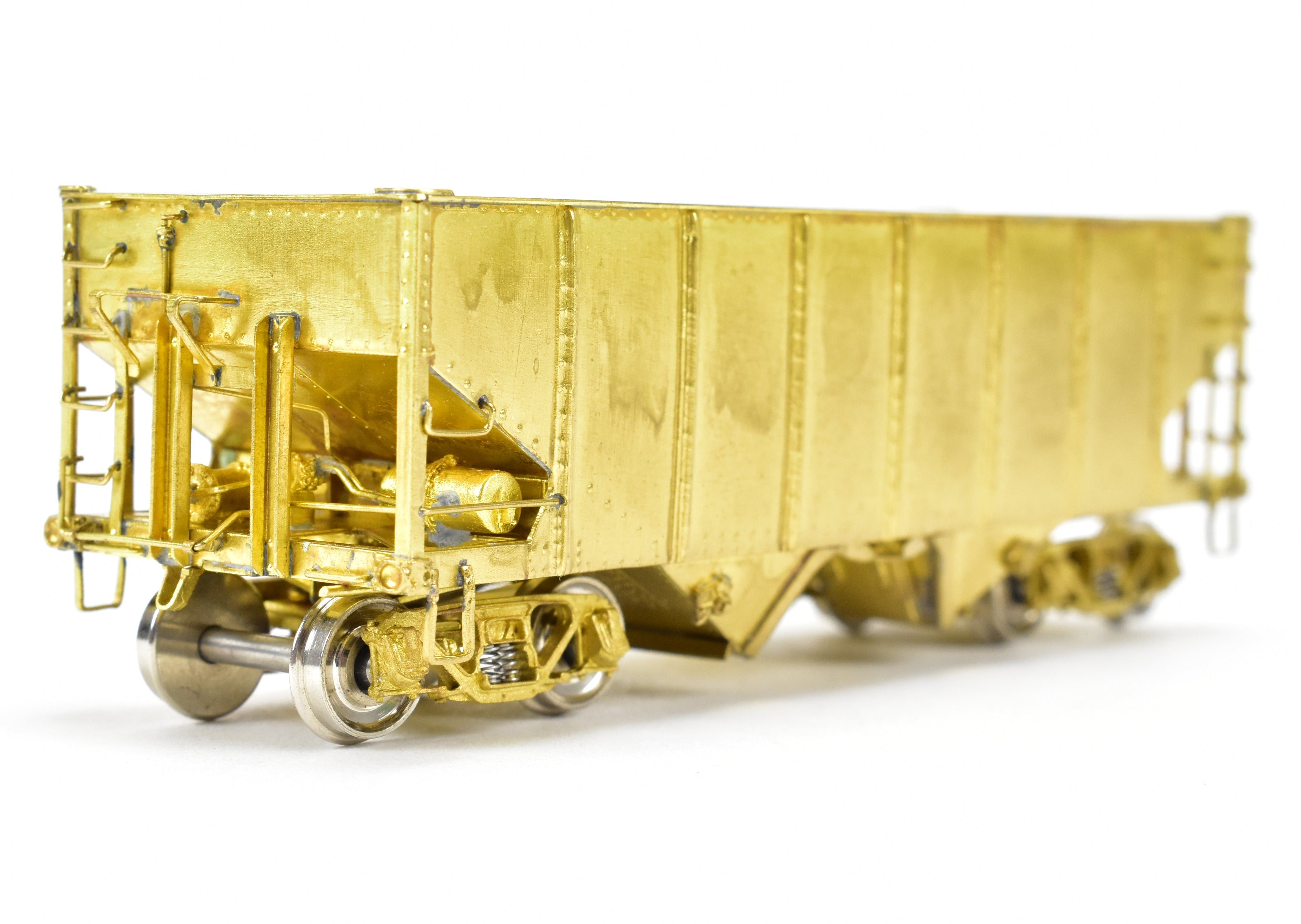 HO Brass OMI - Overland Models' Modified USRA 2-Bay Hopper Cars