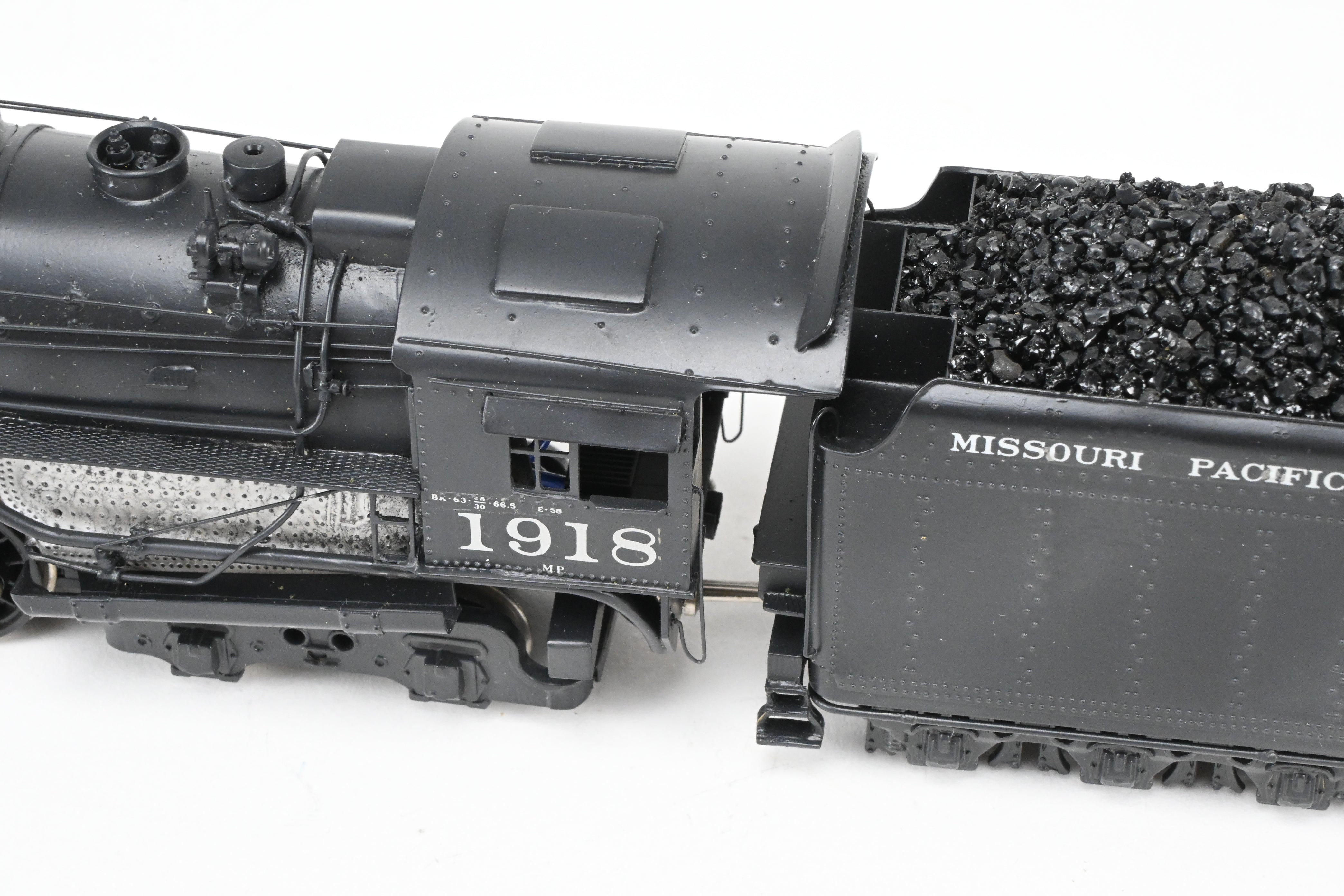 Exquisite HO Scale Brass Custom-Made Joe G. Collias Scratch Built Missouri Pacific Berkshire 2-8-4 Locomotive Model No. 1918, a One-of-a-Kind Collector's Item from 1918