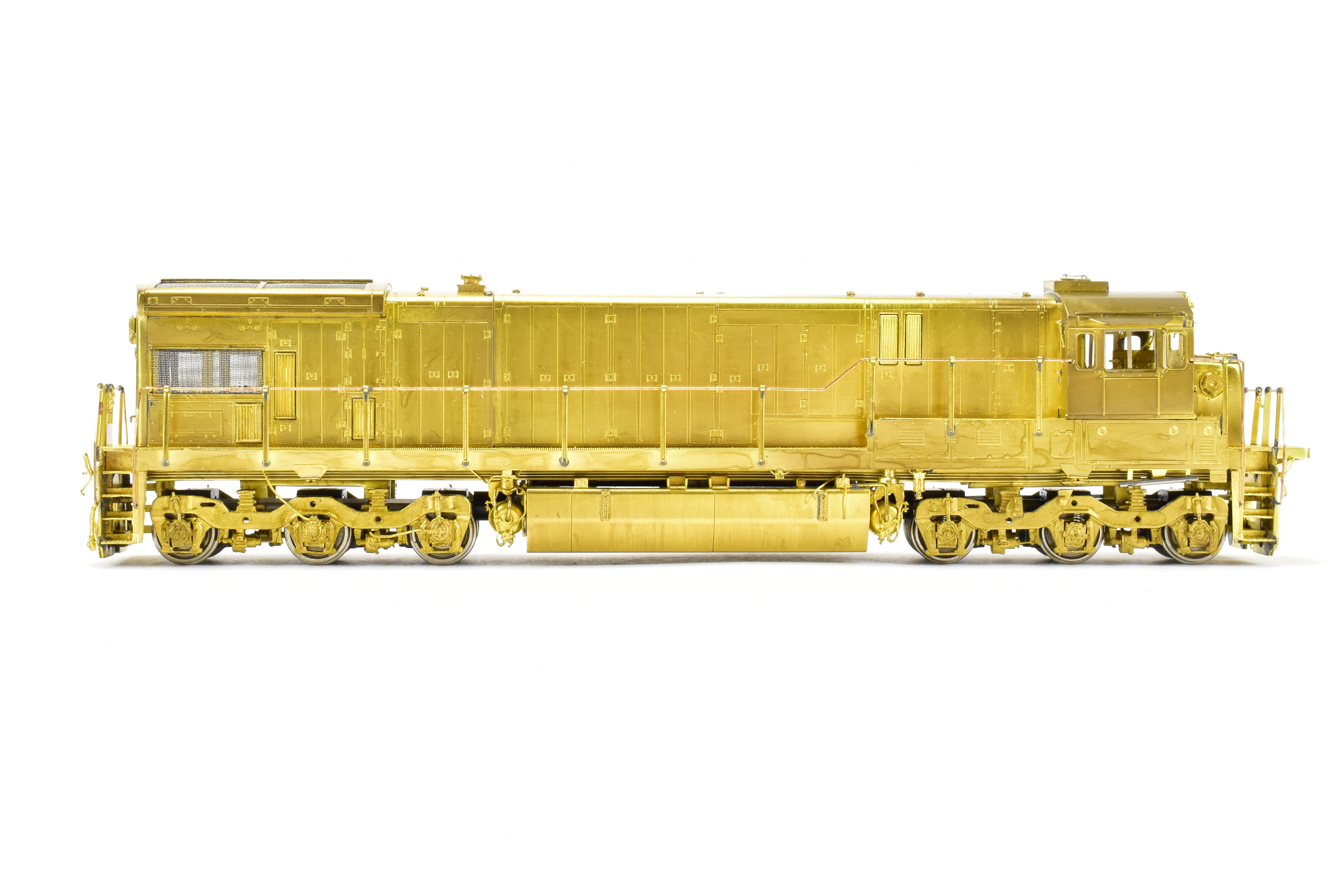HO Brass OMI GE C30 - 7 Four - Window Cab Locomotive by Overland Models for BN/ATSF