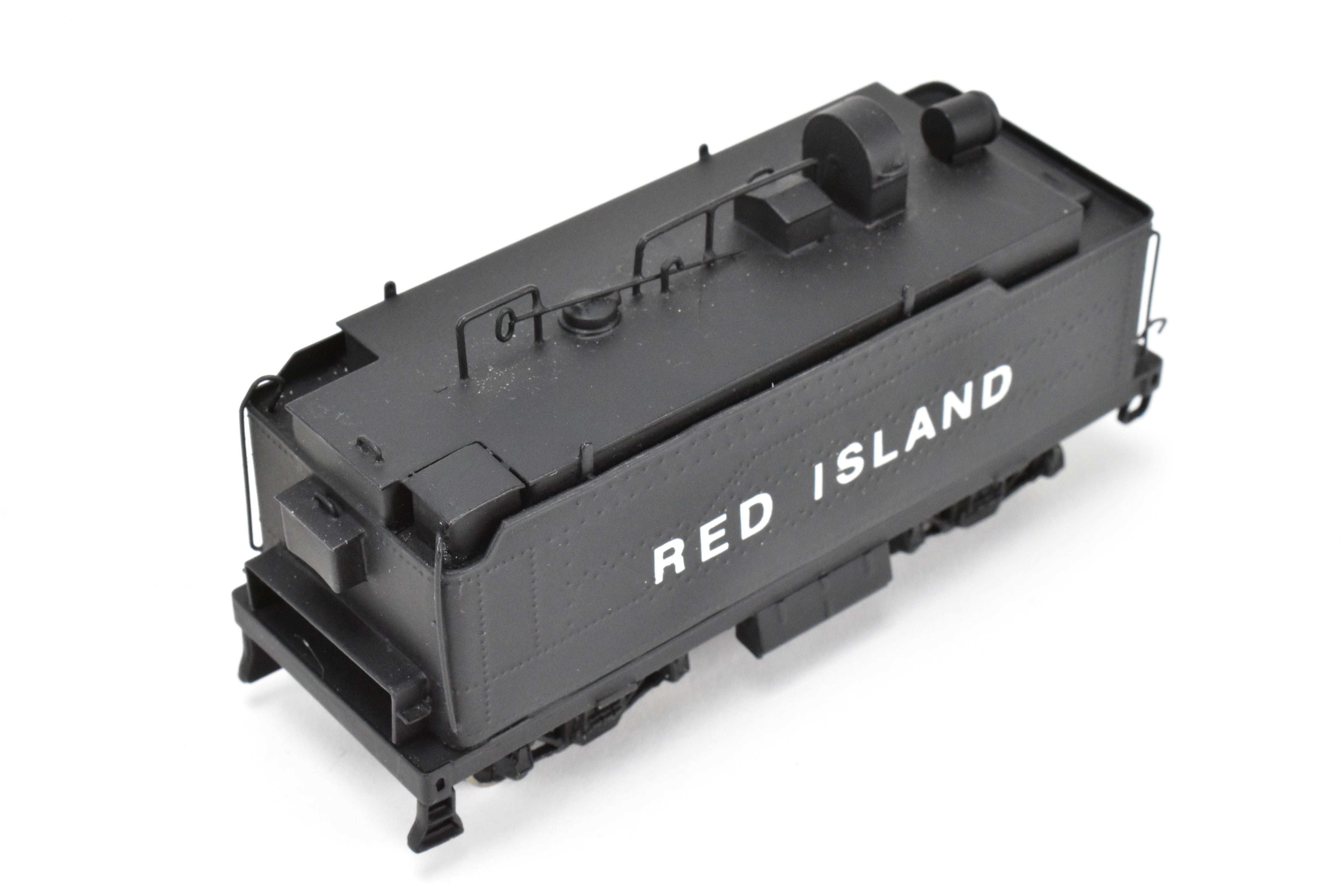 High - Quality HO Scale Brass Pacific Fast Mail Model Train - United ATSF - Santa Fe 2 - 8 - 0 Consolidation Pacific Fast Mail in Private Road Red Island #14, Sold As - Is Condition