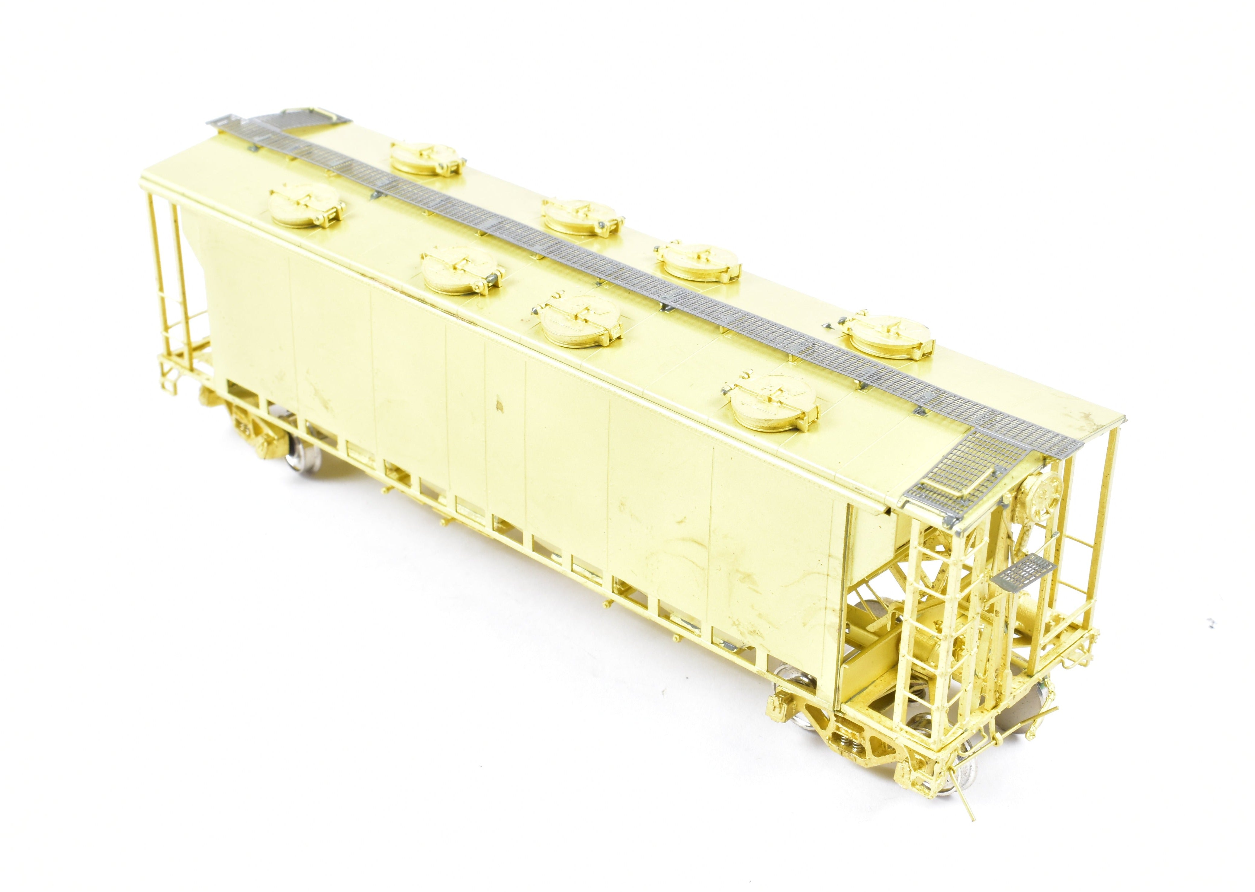 HO Scale Brass Canadian Pacific Slab Side Covered Hopper SC - 20 C194A Version Model by Overland Models, Inc. (OMI)