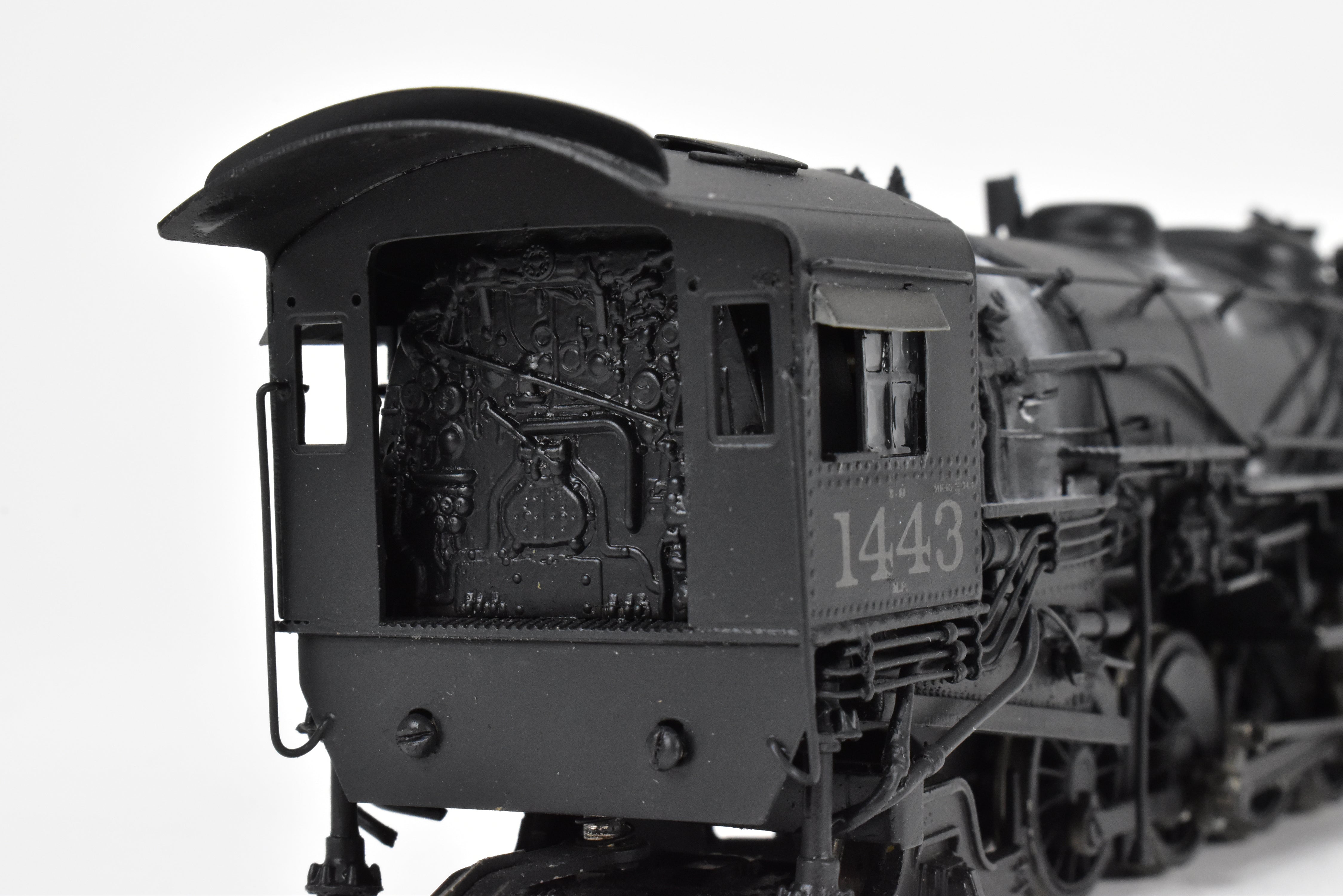 HO Brass Hallmark Models Missouri Pacific 1400 Series 2-8-2 Mikado #1443 with Light Weathering