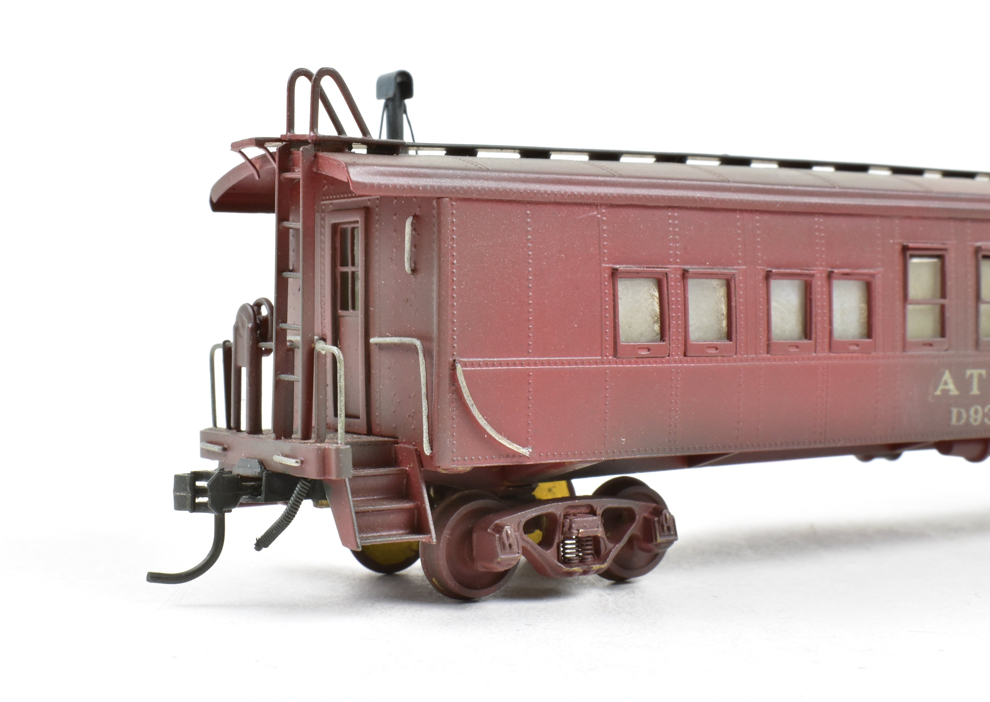 Custom Painted and Weathered HO Brass Hallmark ATSF - Santa Fe Drover Car