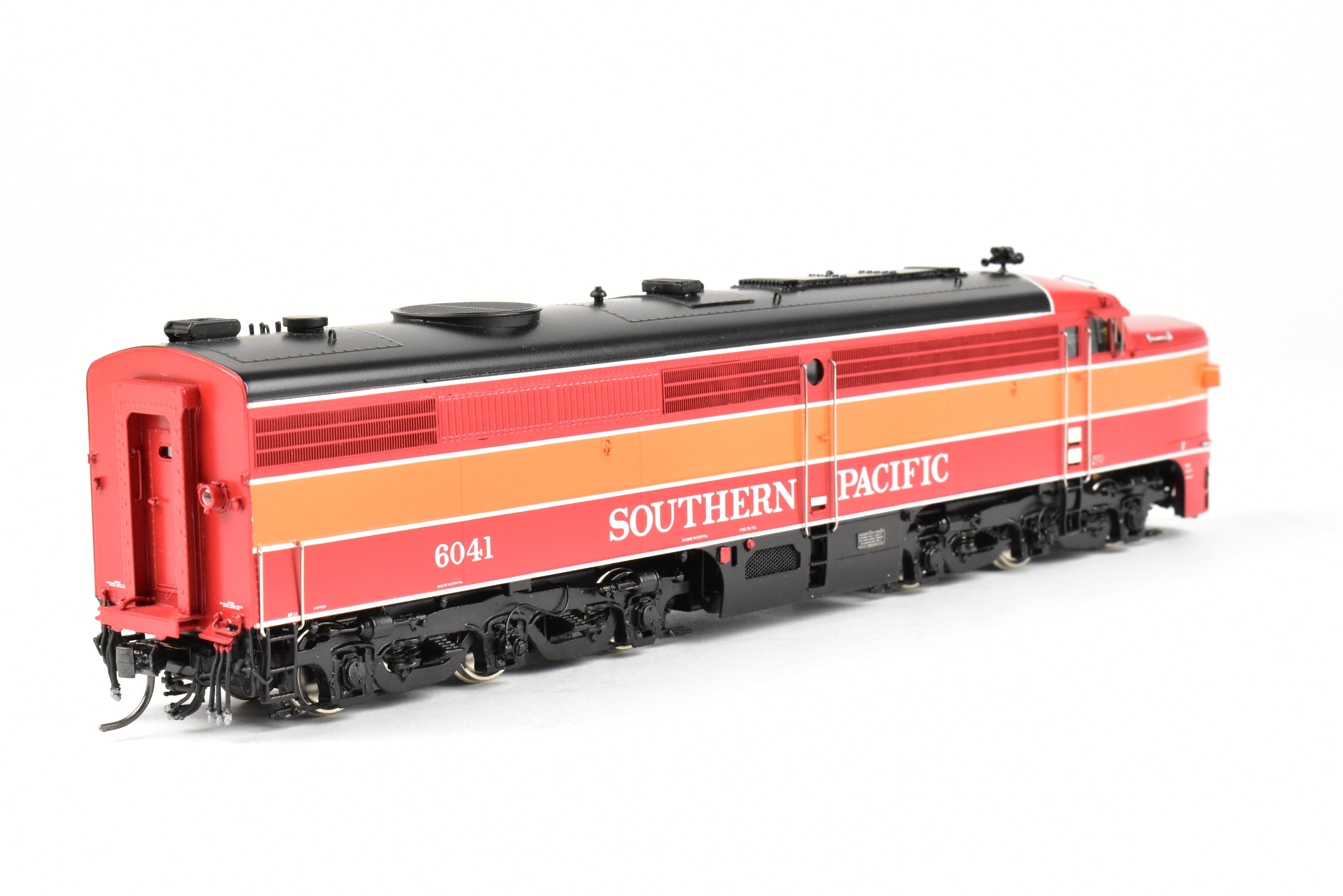 HO Scale Brass Union Terminal Imports Southern Pacific Alco PA - 2 Locomotive Model in Daylight Scheme, FP #6041