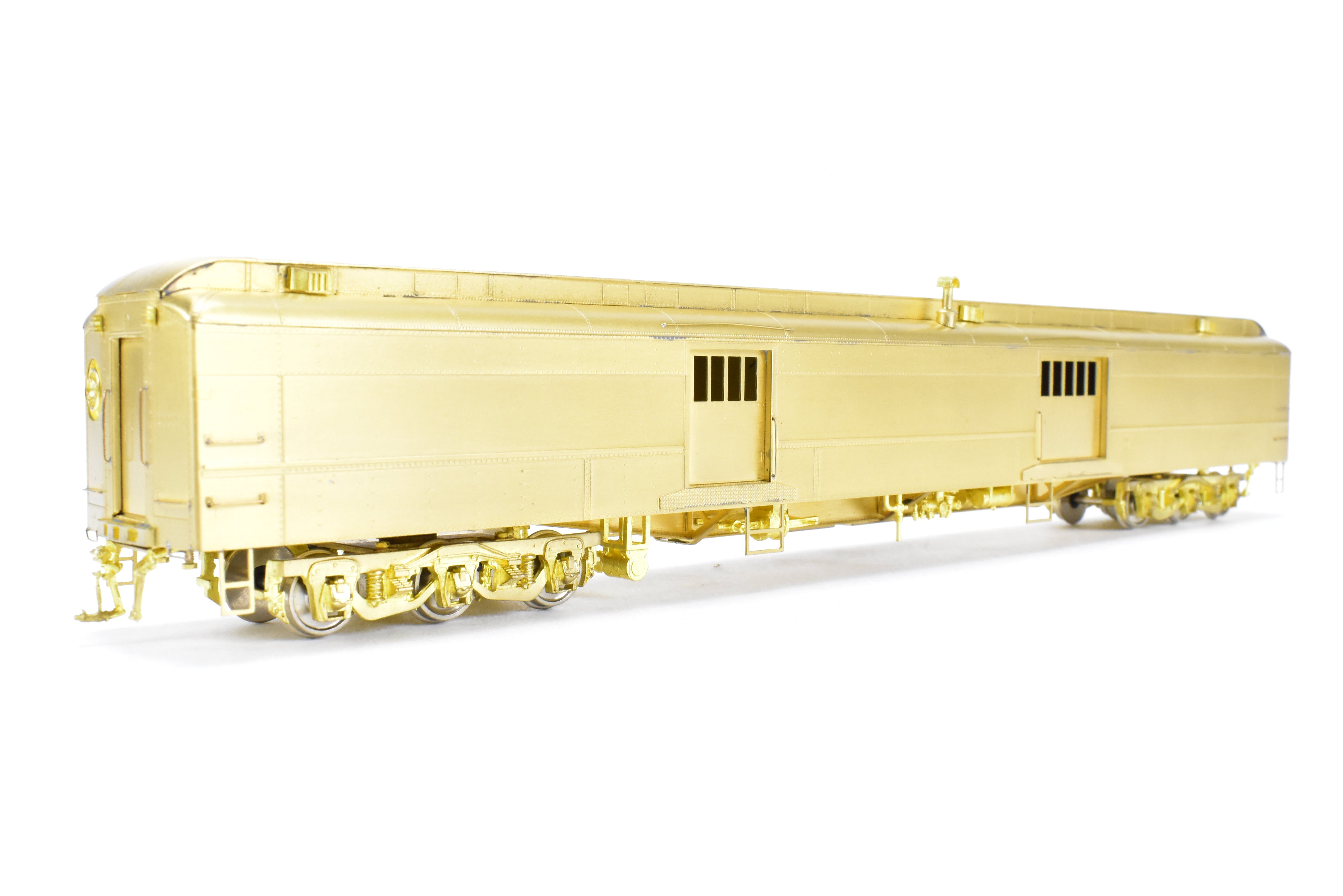 HO Scale Brass Cascade Models Great Northern (GN) Baggage Car Original Version with Square Ends and Wood Doors, Model Numbers #475 - #486