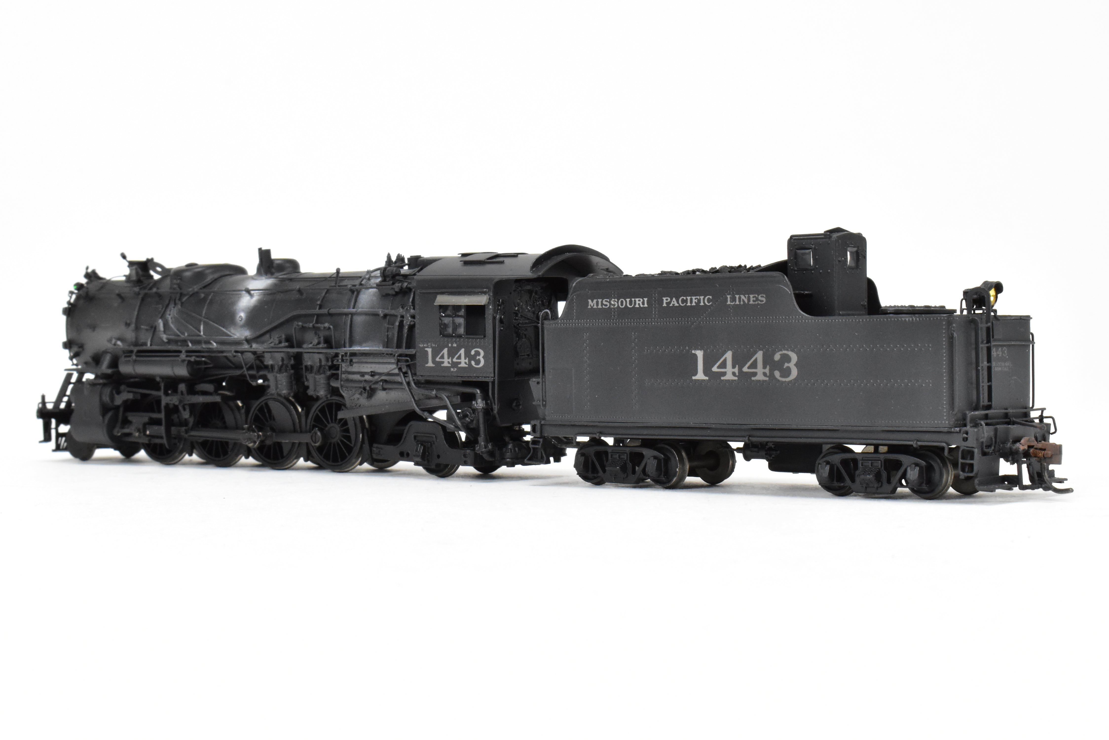 HO Brass Hallmark Models Missouri Pacific 1400 Series 2-8-2 Mikado #1443 with Light Weathering