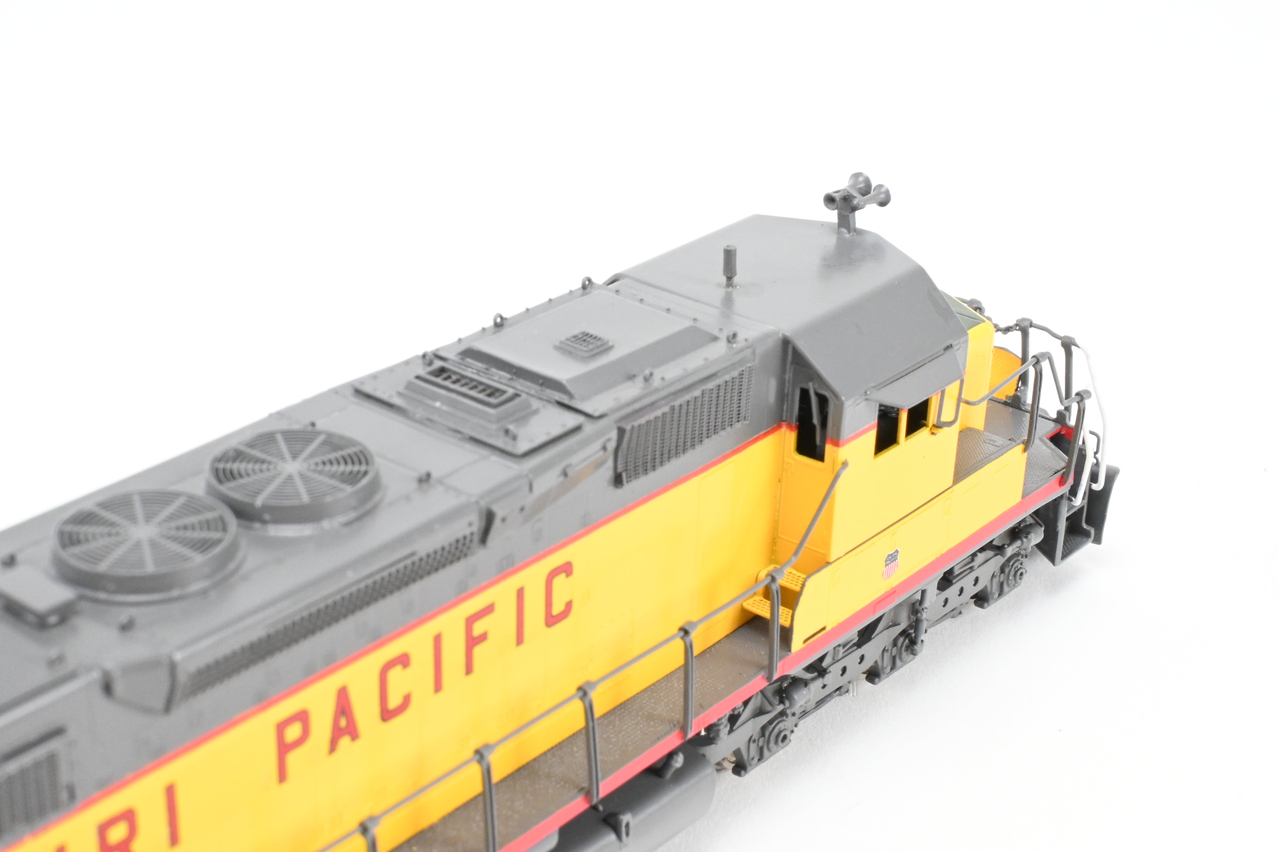 HO Scale Brass E&P Associates Missouri Pacific EMD SD - 40 - 2 Freight Locomotive Model with Factory Lettering but No Number