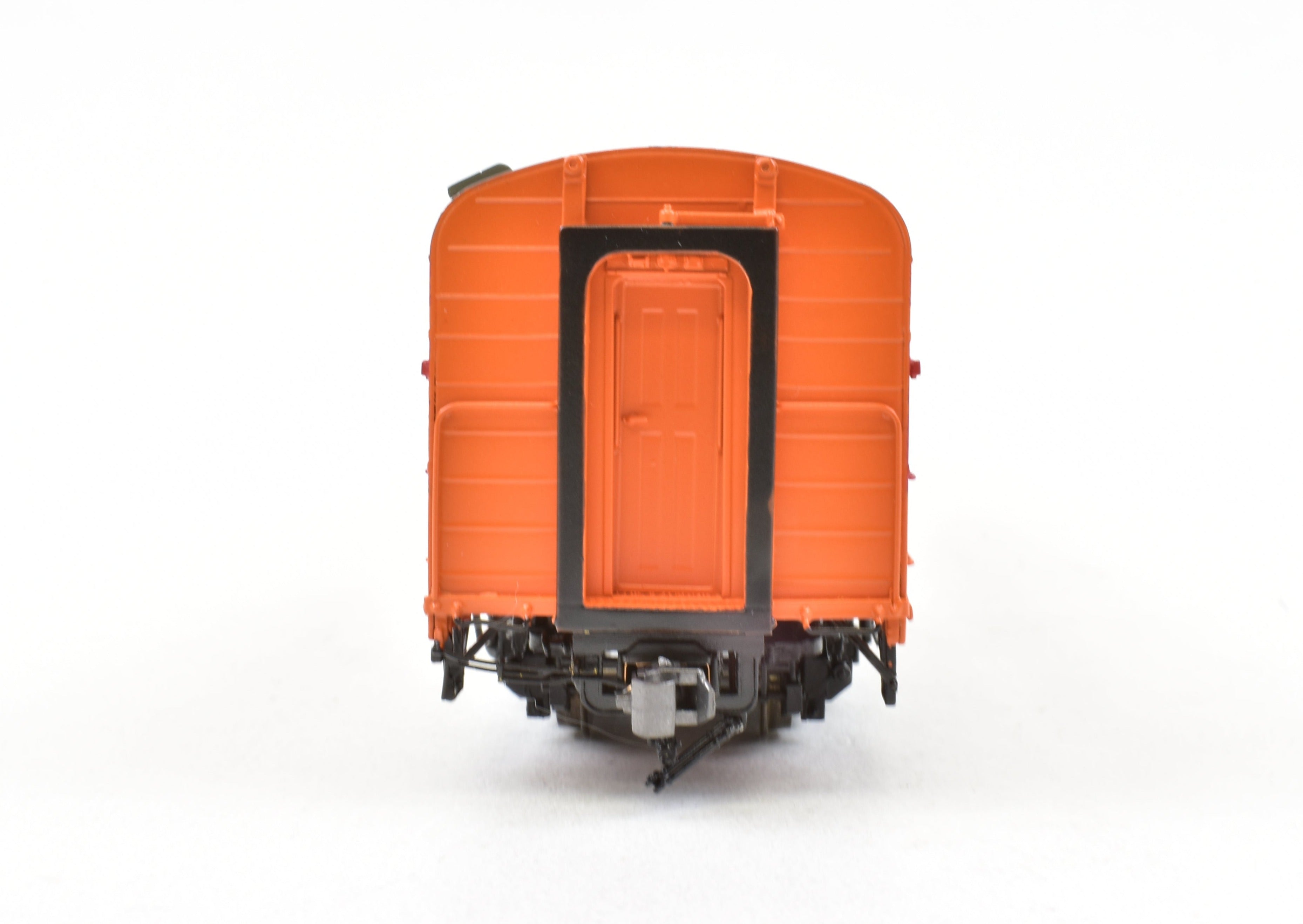 High - Quality HO Scale Brass Railway Classics Milwaukee Road Mail Express Car, Factory - Painted with Road Number 1213 from the 1948 Hiawatha Scheme
