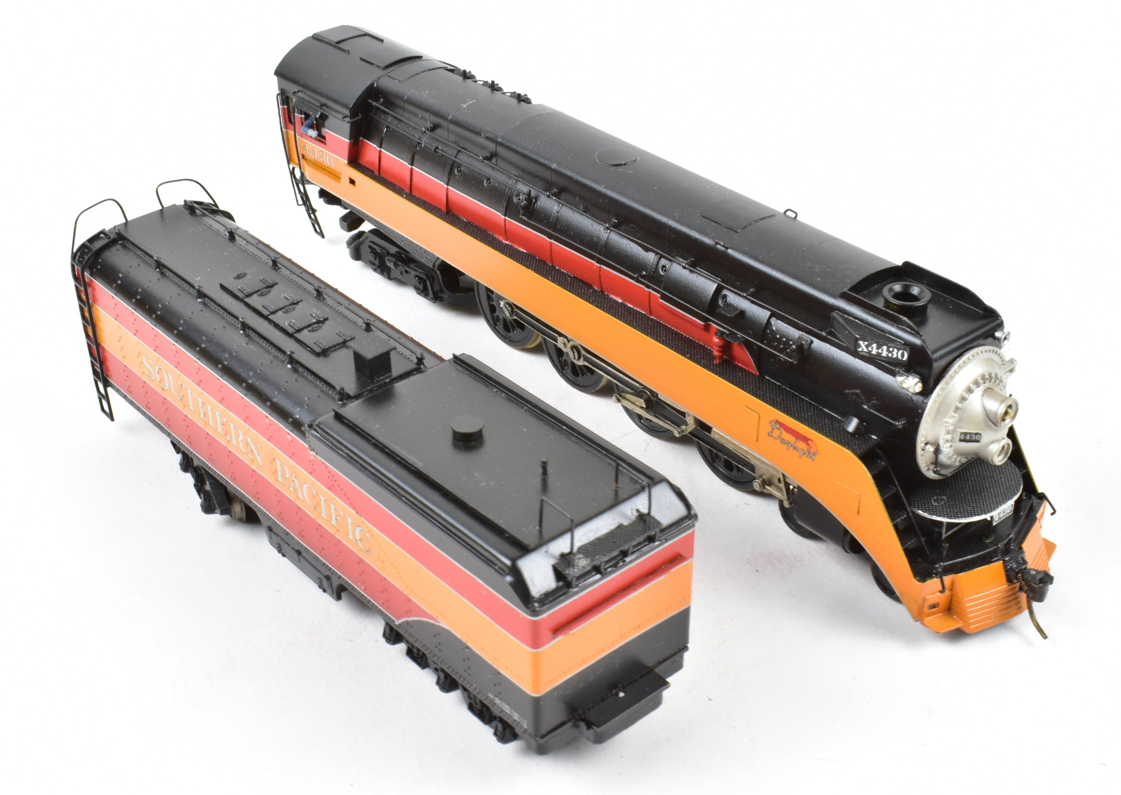 High - Quality HO Scale Brass Pacific Fast Mail (PFM) Model - United SP - Southern Pacific Class GS - 4 4 - 8 - 4 Locomotive with Custom - Painted Daylight Finish
