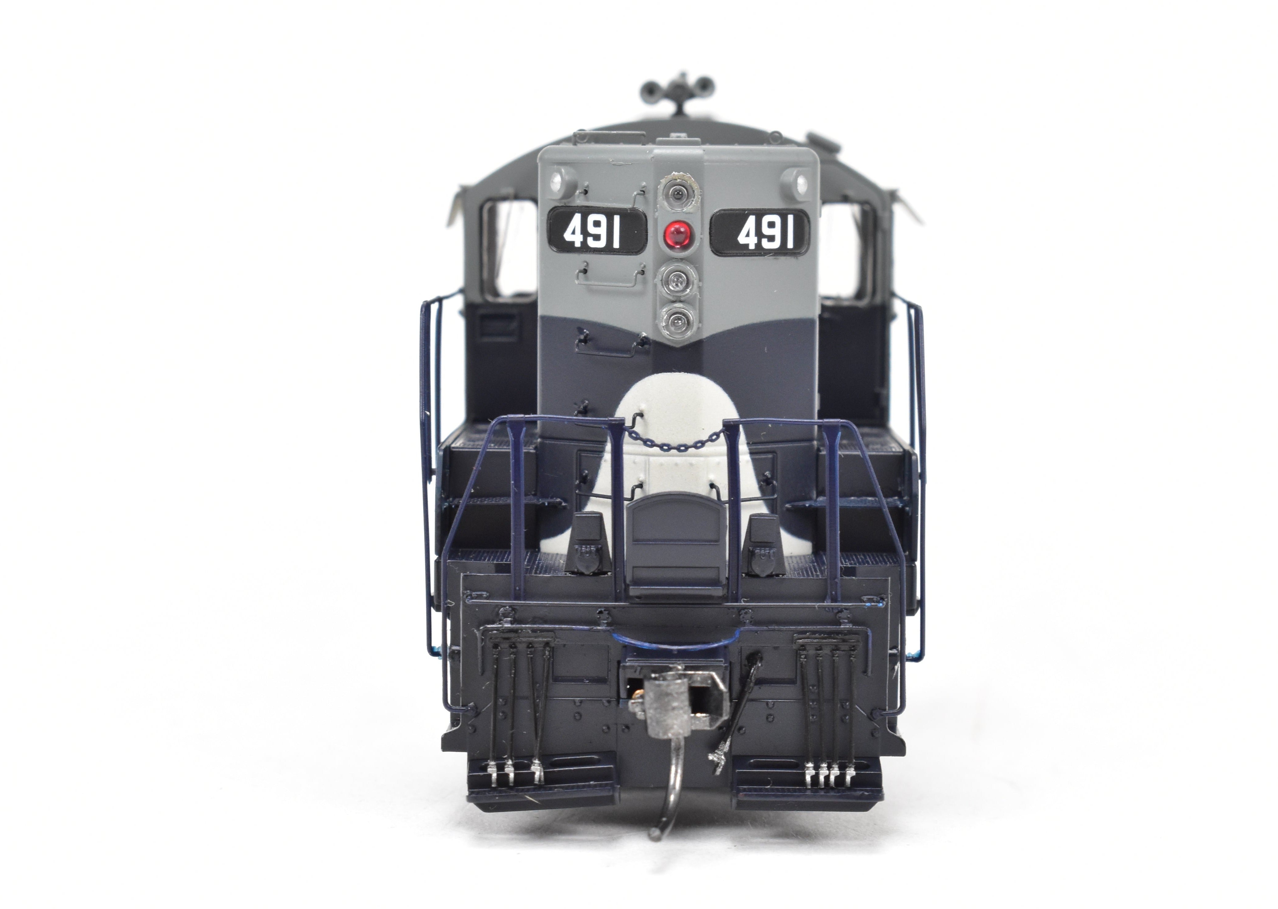Athearn Genesis Wabash EMD GP - 9 with Tsunami DCC, Sound, and Light Weathering #491