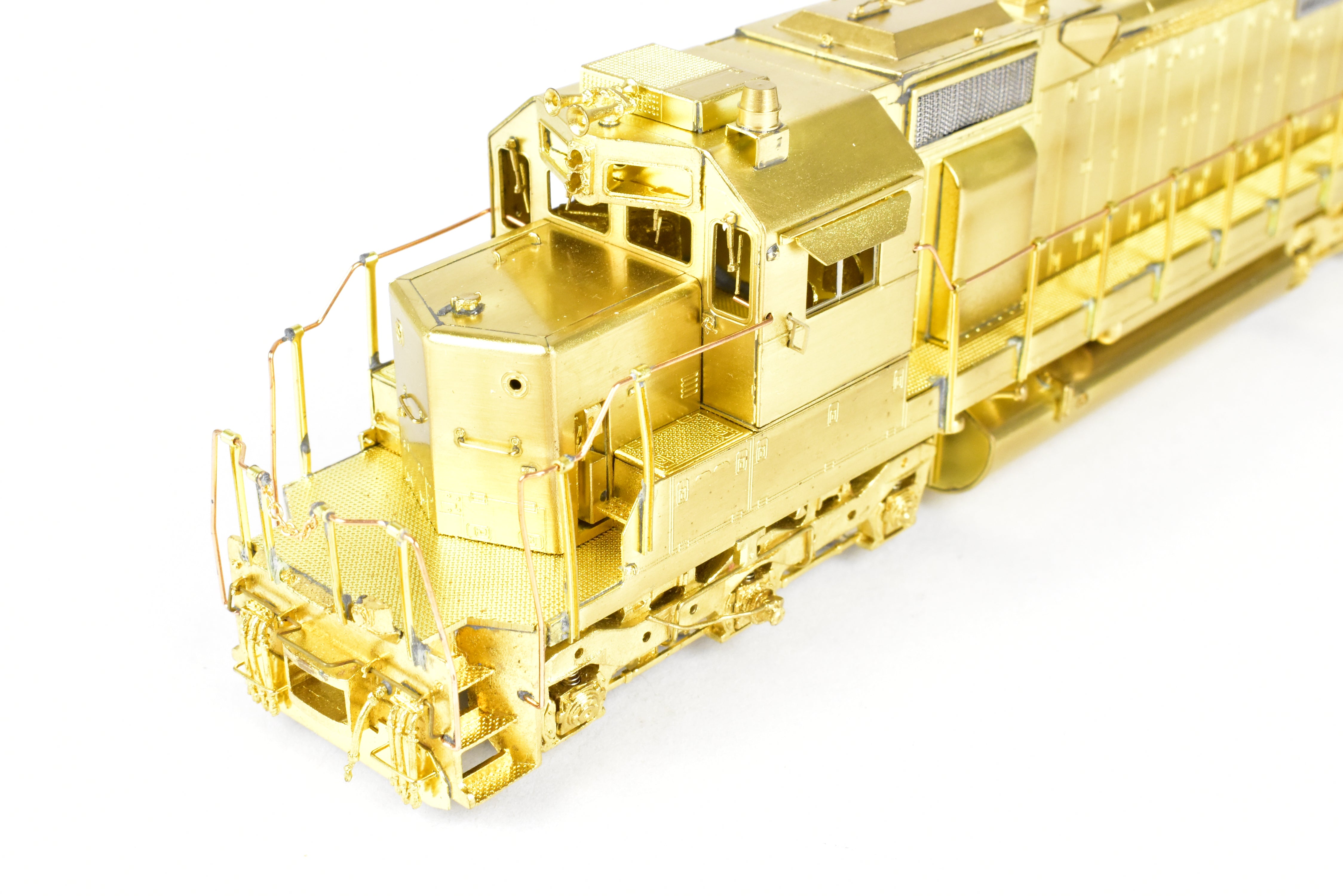 HO Scale Brass ATSF - Santa Fe EMD SD40U Models #5000 - 5019 by Overland Models Inc.