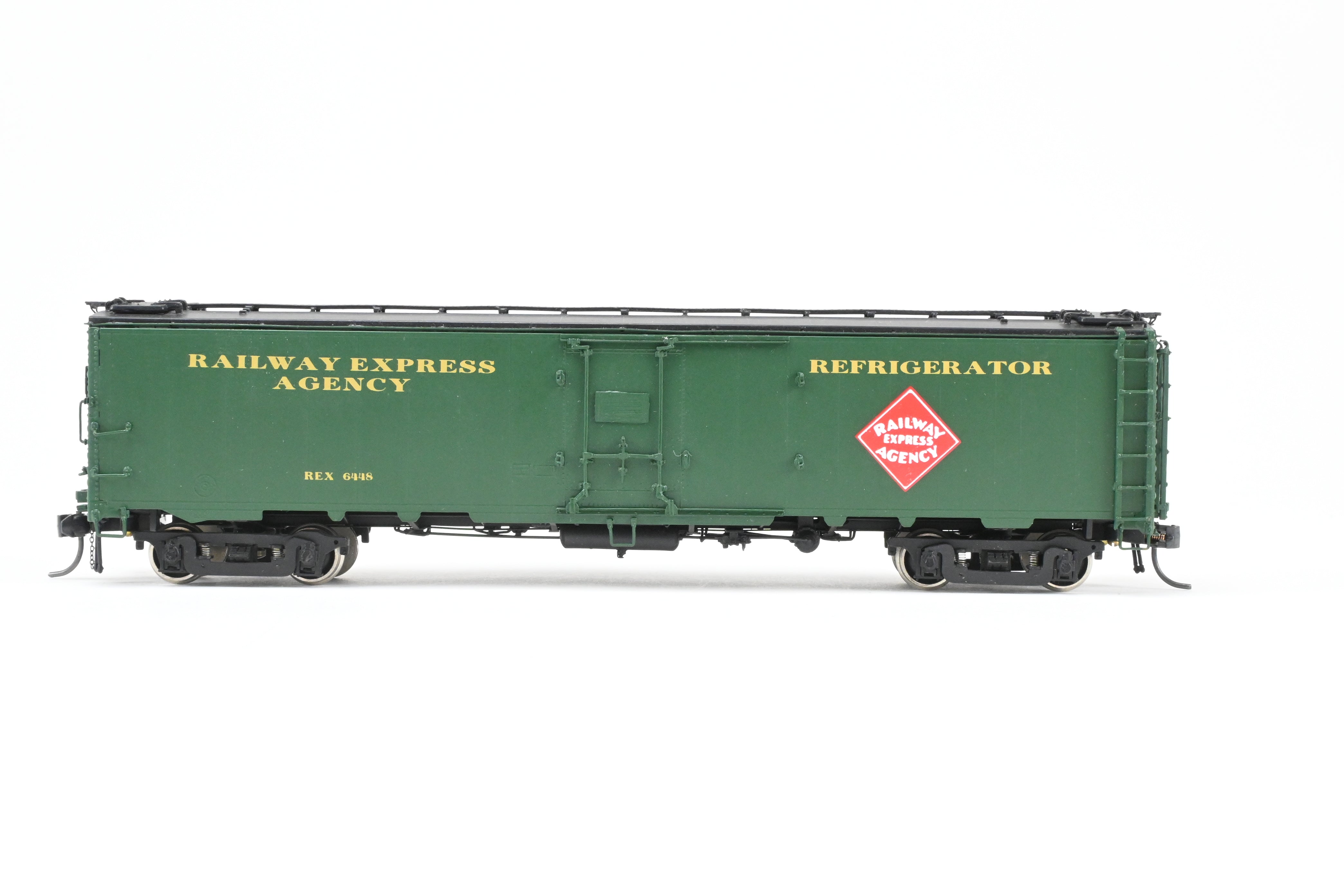 HO Scale Brass CIL - Challenger Imports REA - Railway Express Agency 52-Foot Steel Express Refrigerator Car with Later Scheme Lettering