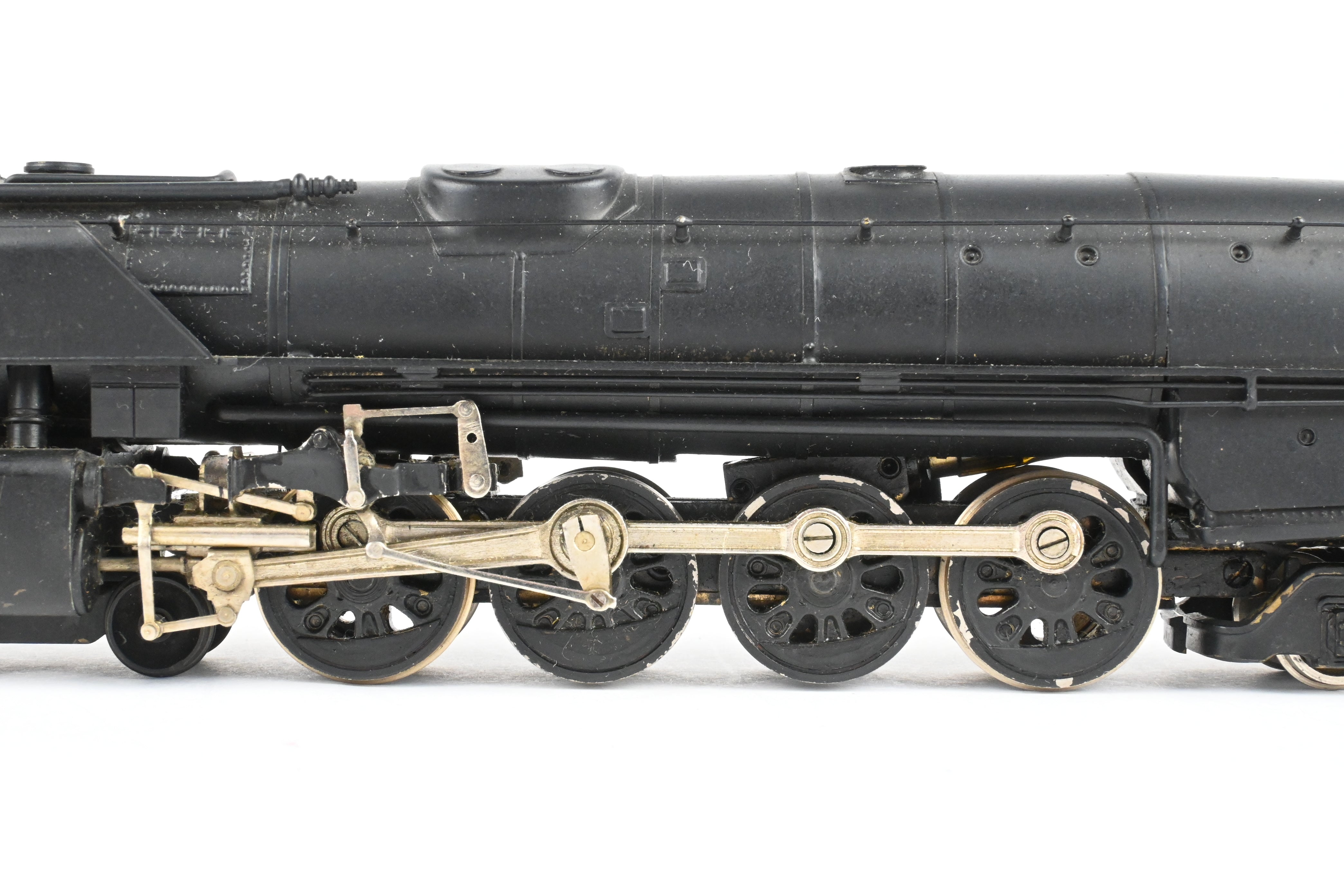 HO Scale Brass Pacific Fast Mail Model - United NYC - New York Central S-1b 4-8-4 Niagara Locomotive with Custom Painting and No Lettering