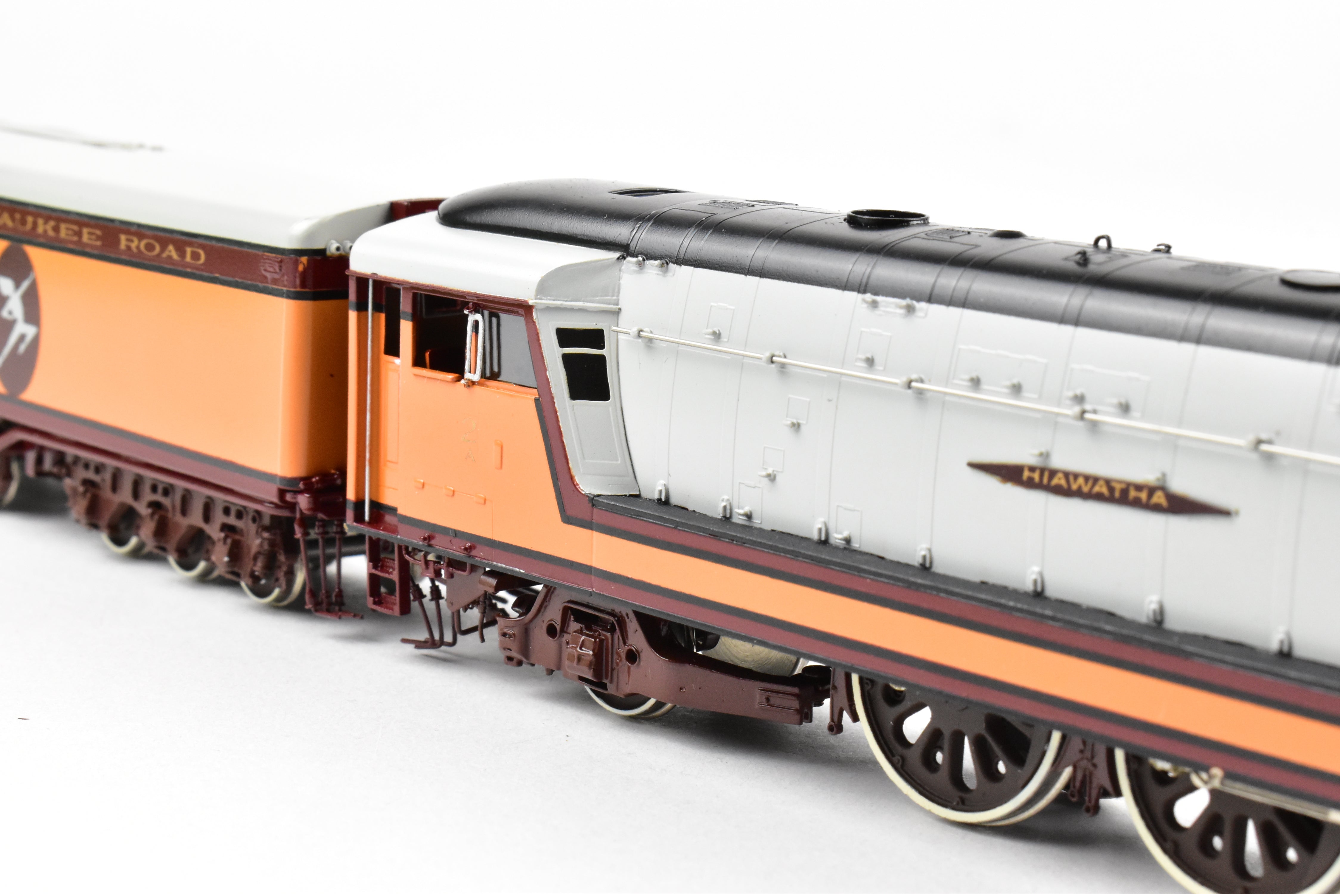 HO Scale Brass OMI MILW - Milwaukee Road A 4-4-2 Streamlined Atlantic Custom Painted #2