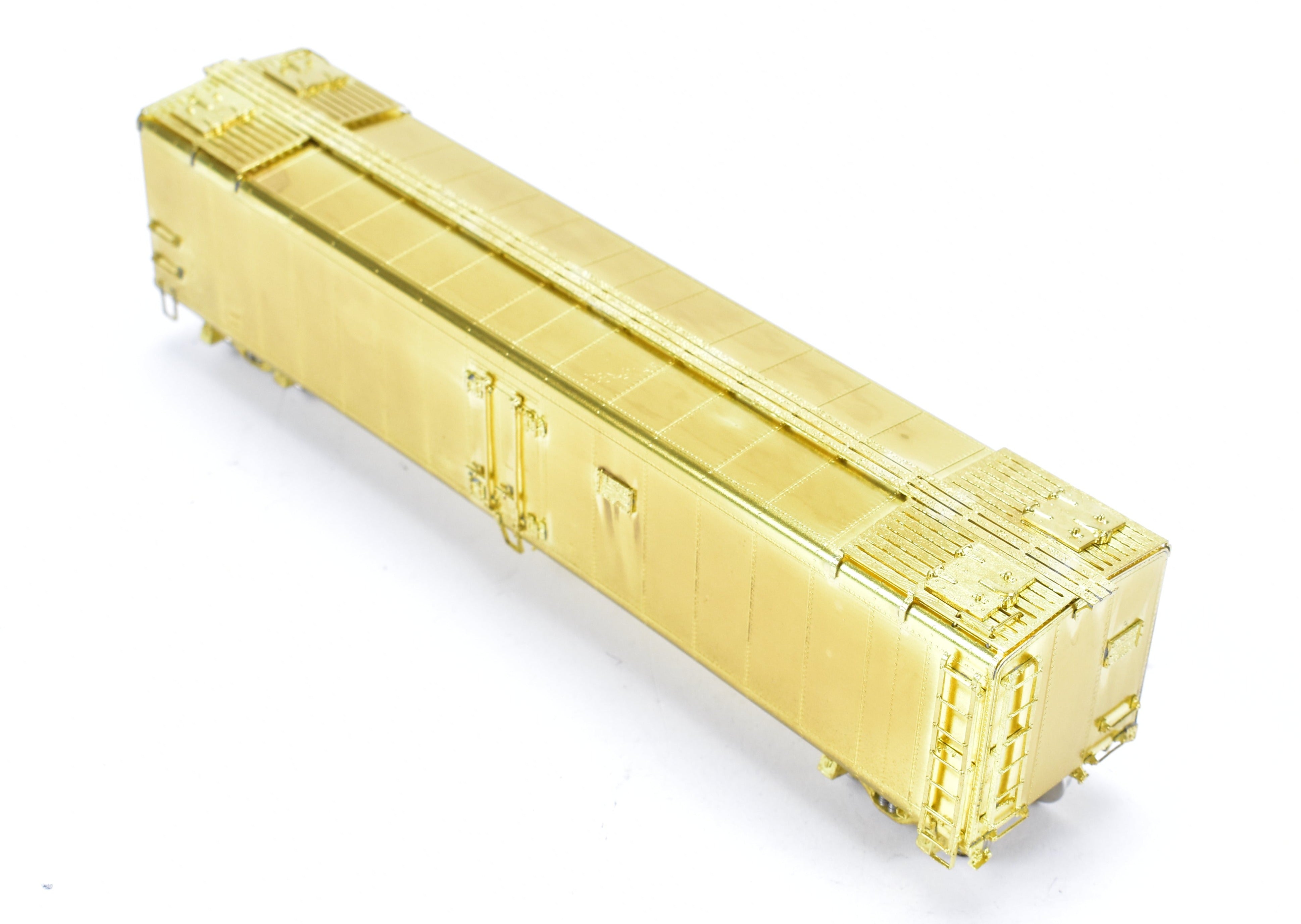 HO Scale Brass Refrigerator Car Model by OMI - Overland Models, Inc. Representing MILW - Milwaukee Road 70 - Ton Variant