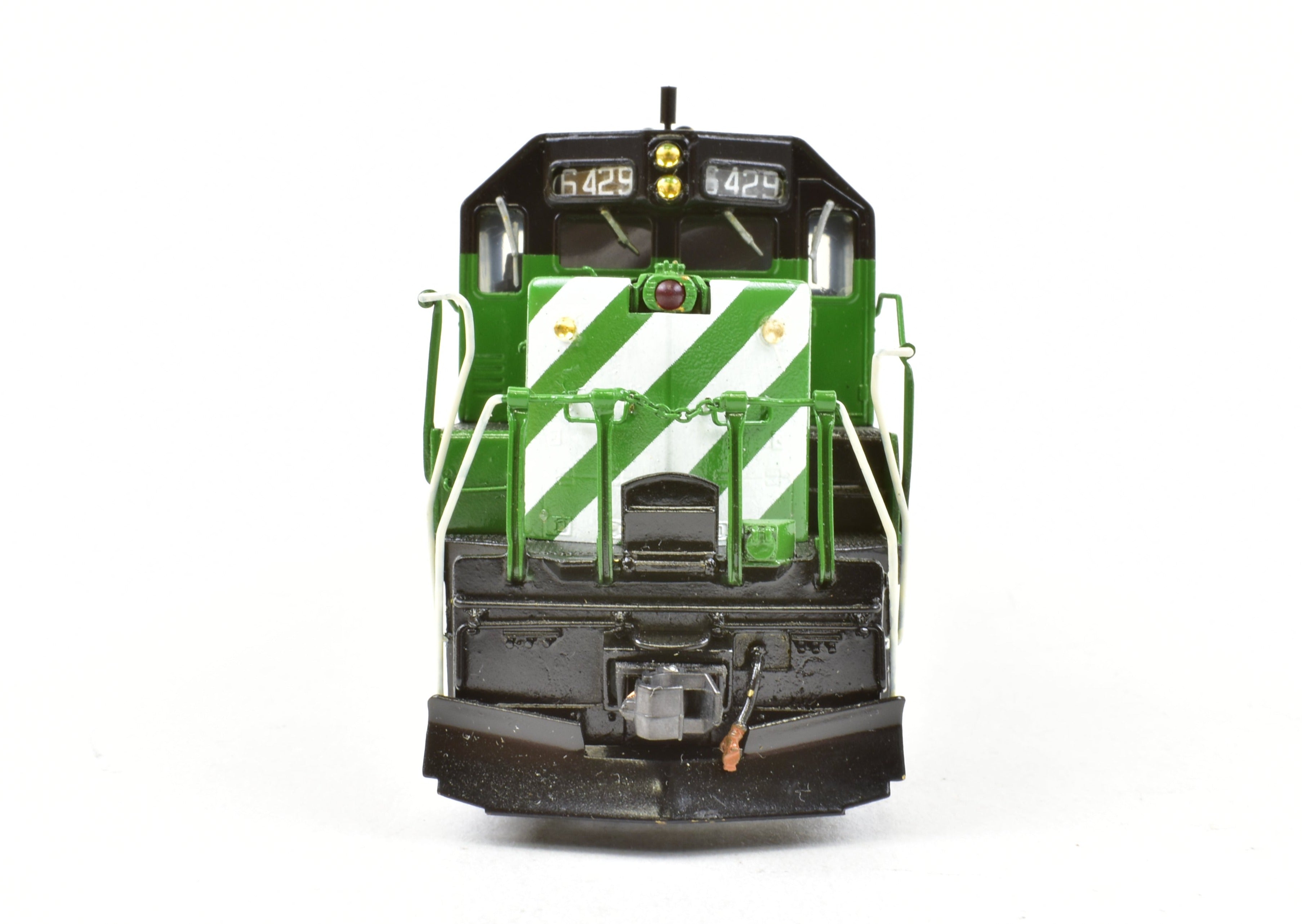 HO Brass Oriental Limited Pro-Painted EMD SD45 3600 HP Low Hood Burlington Northern & NP Version