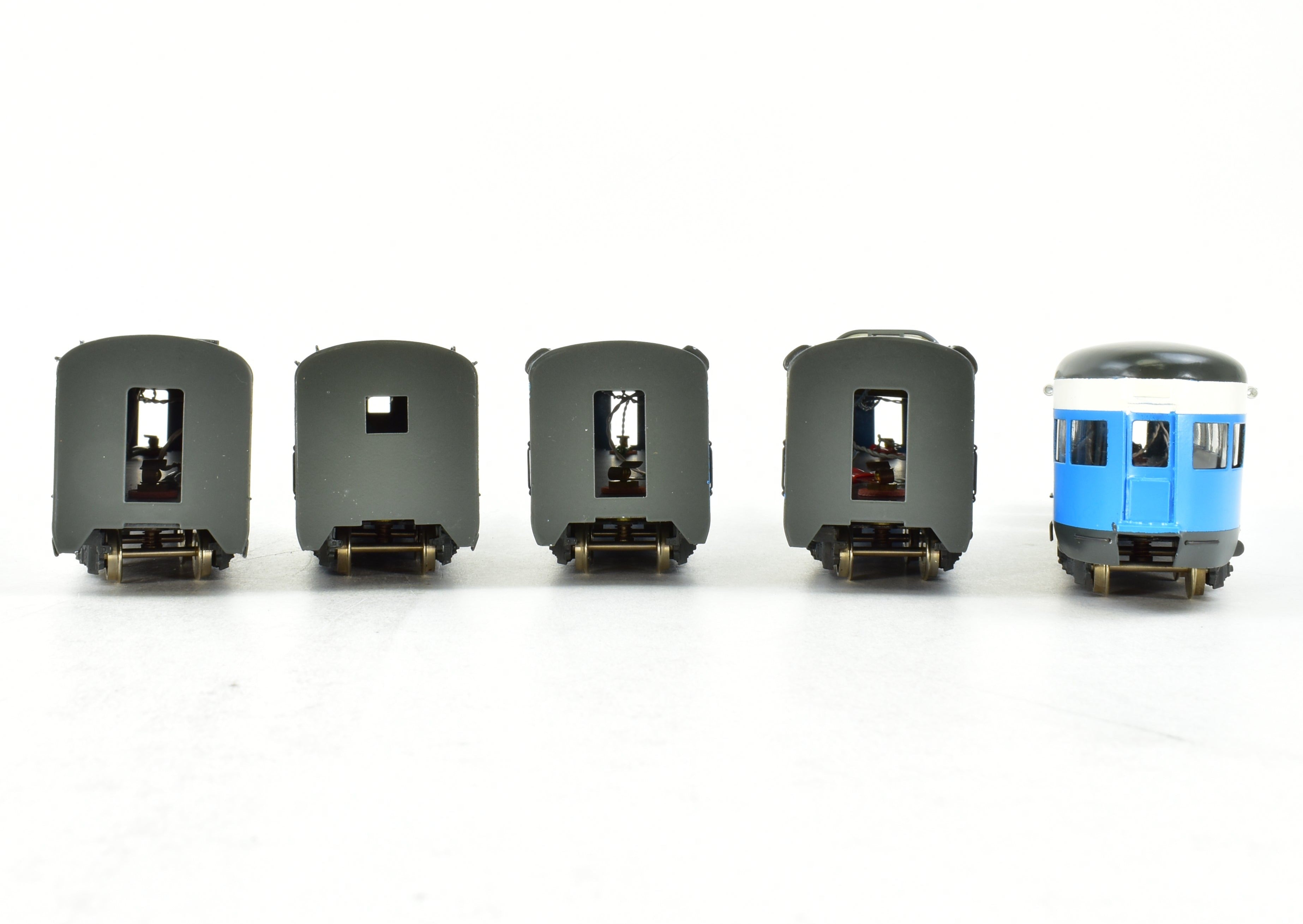HO Scale Brass Great Northern 5-Car Big Sky Blue Passenger Set by Westside