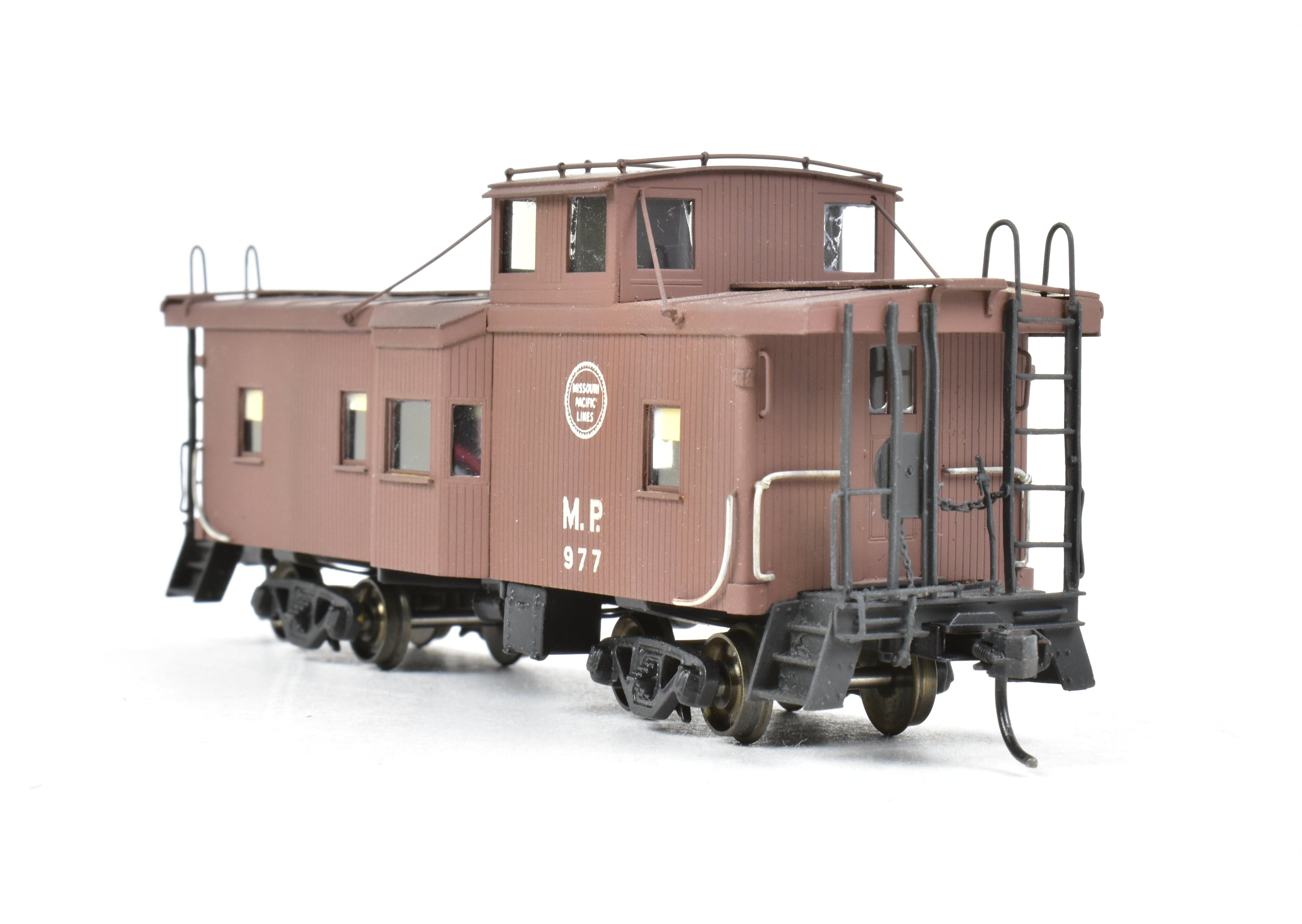 HO Brass OMI Missouri Pacific Cupola & Bay Window Caboose with Custom Paint, Wrong Box