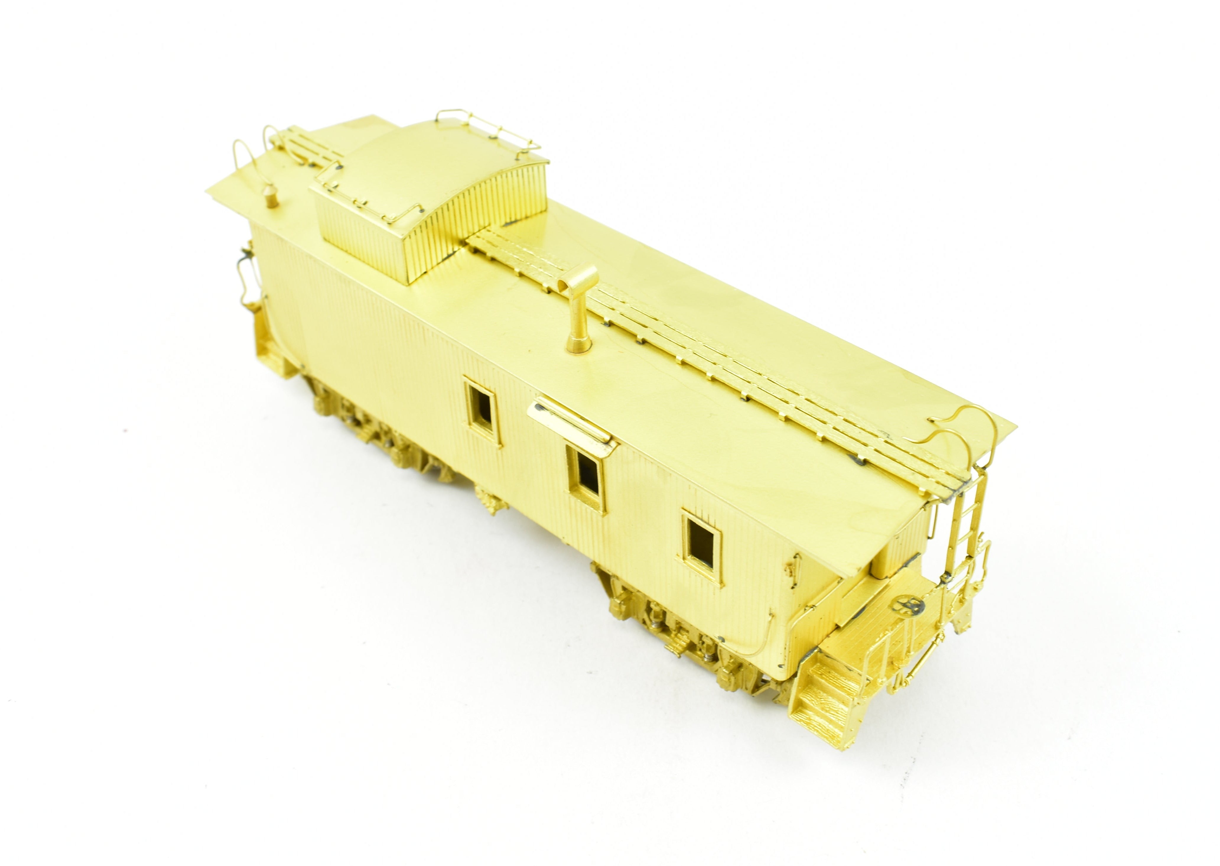 HO Brass OMI - C&NW Wood Caboose with Omitted Cupola Side Windows, Like New