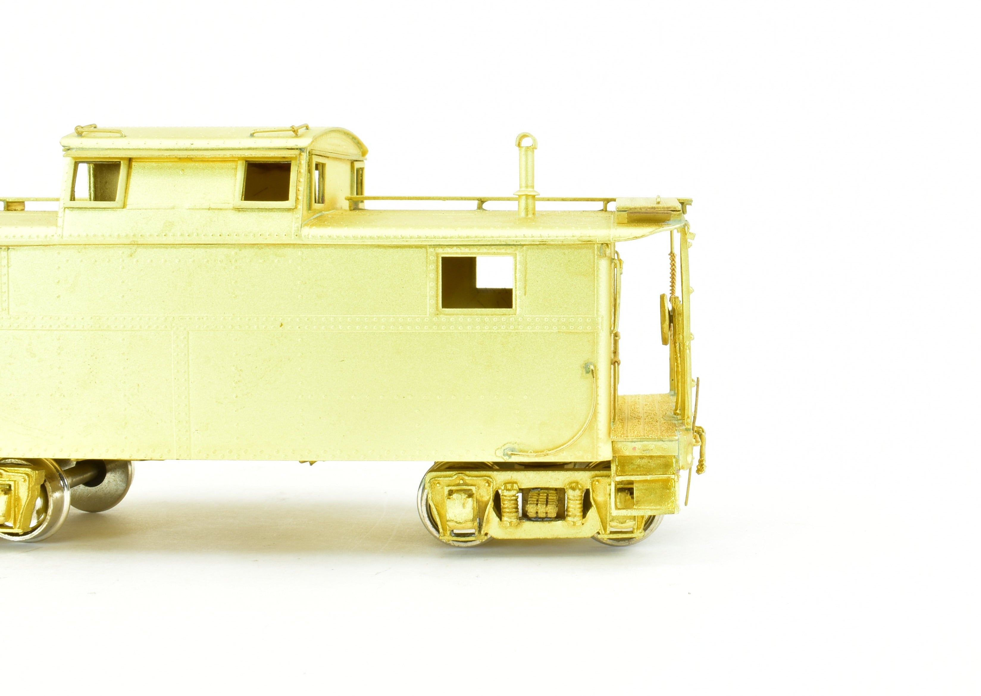 HO Scale Brass OMI - Overland Models, Inc. New Haven NH - NE-2 Caboose from C500 to C505 for Model Train Enthusiasts